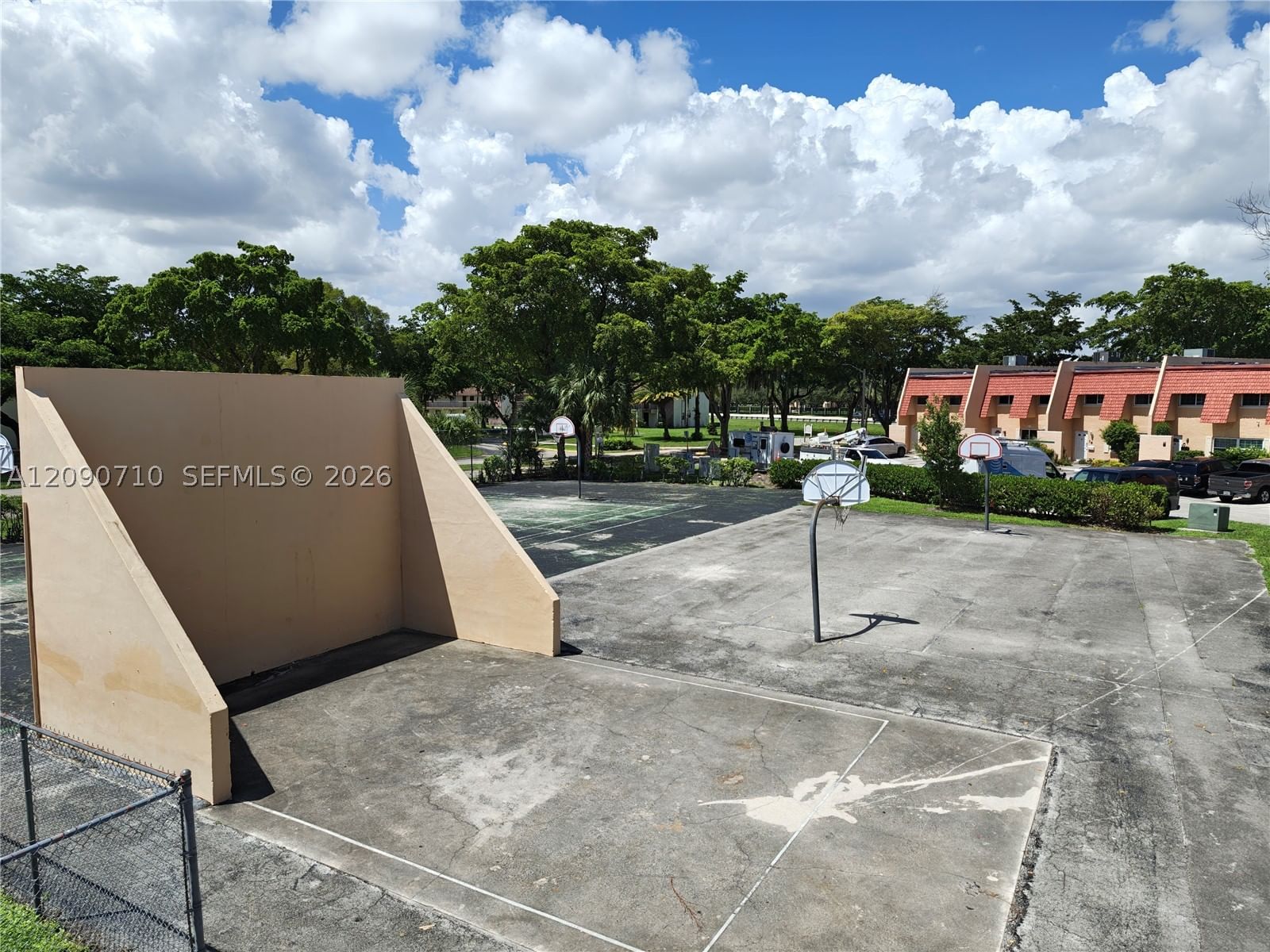 Real estate property located at 40 Pleasant Hill Ln #40, Broward, Shaker Village Phase 1, Tamarac, FL