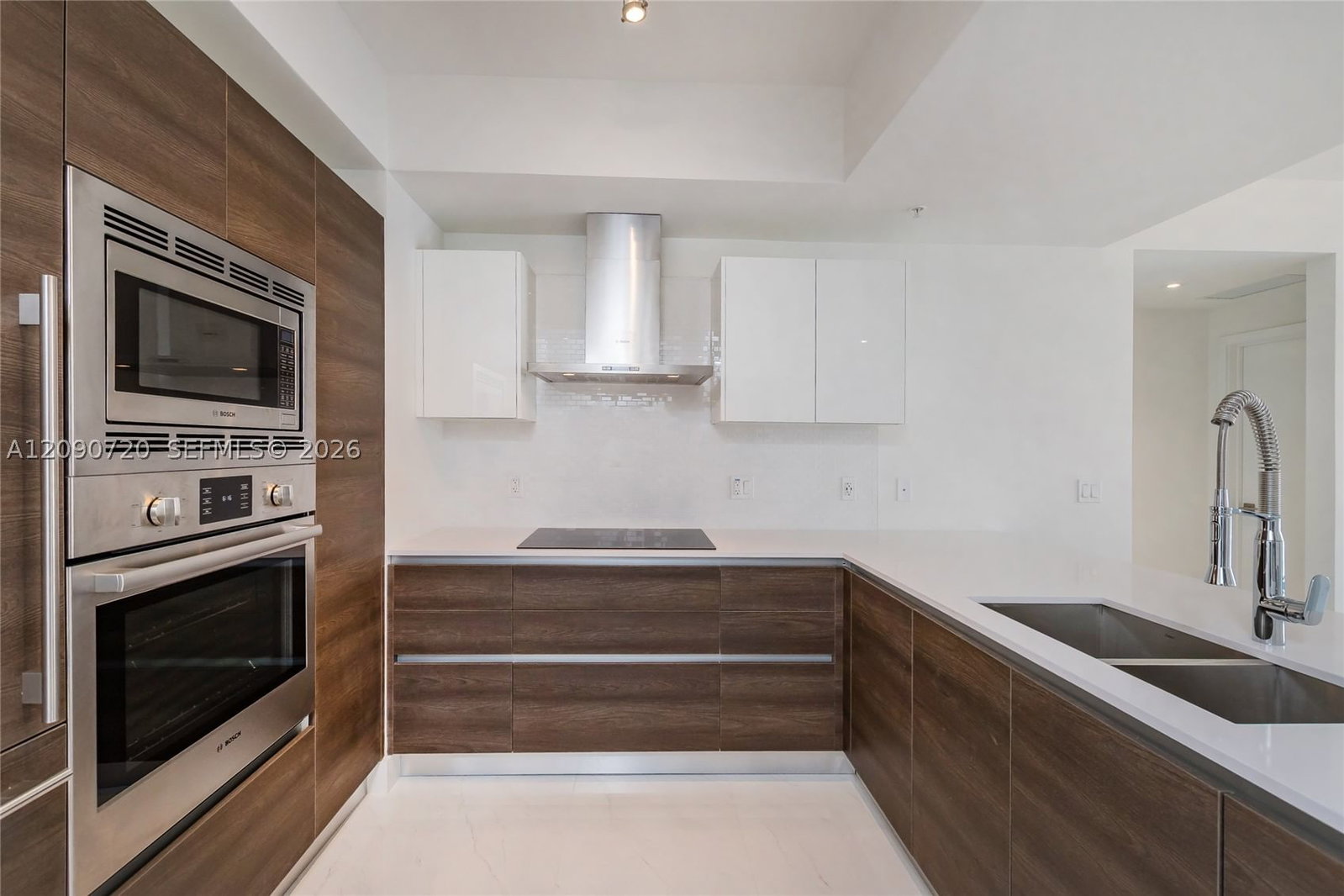 Real estate property located at 301 Altara Ave #734, Miami-dade, Merrick Manor Condo, Coral Gables, FL