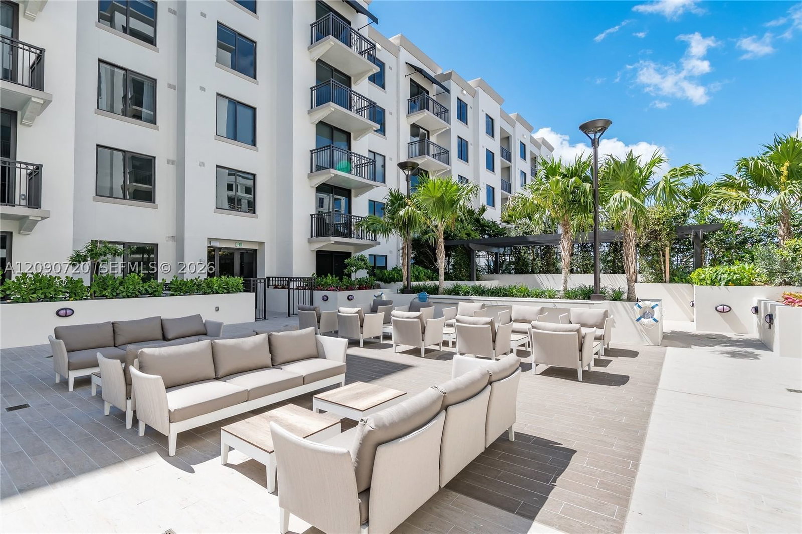 Real estate property located at 301 Altara Ave #734, Miami-dade, Merrick Manor Condo, Coral Gables, FL