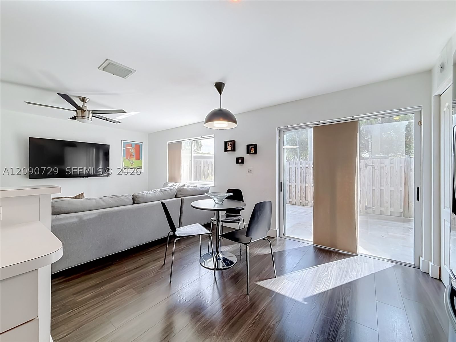 Real estate property located at 5073 114th Ct, Miami-dade, Doral Landings Townhomes, Doral, FL