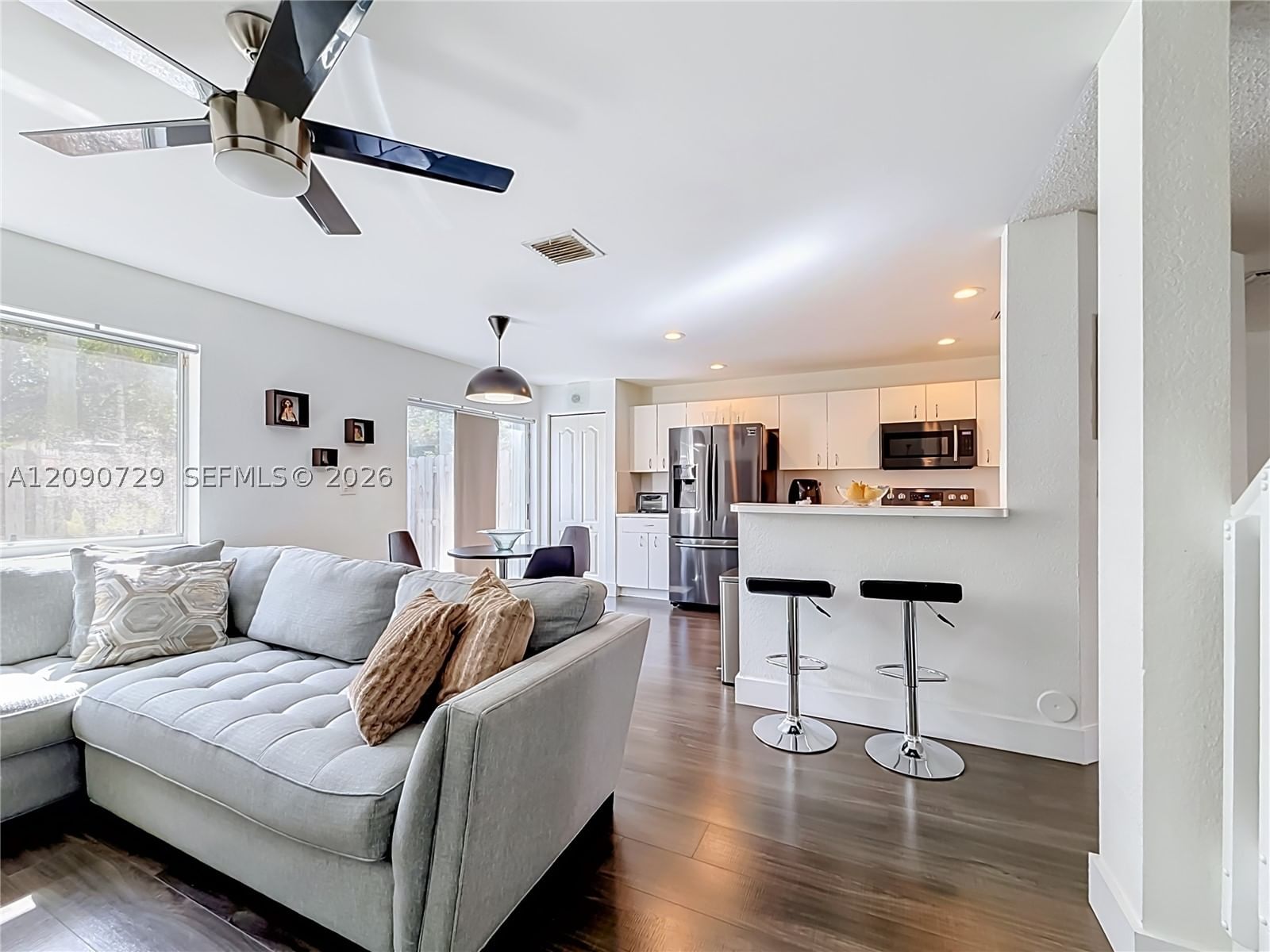 Real estate property located at 5073 114th Ct, Miami-dade, Doral Landings Townhomes, Doral, FL