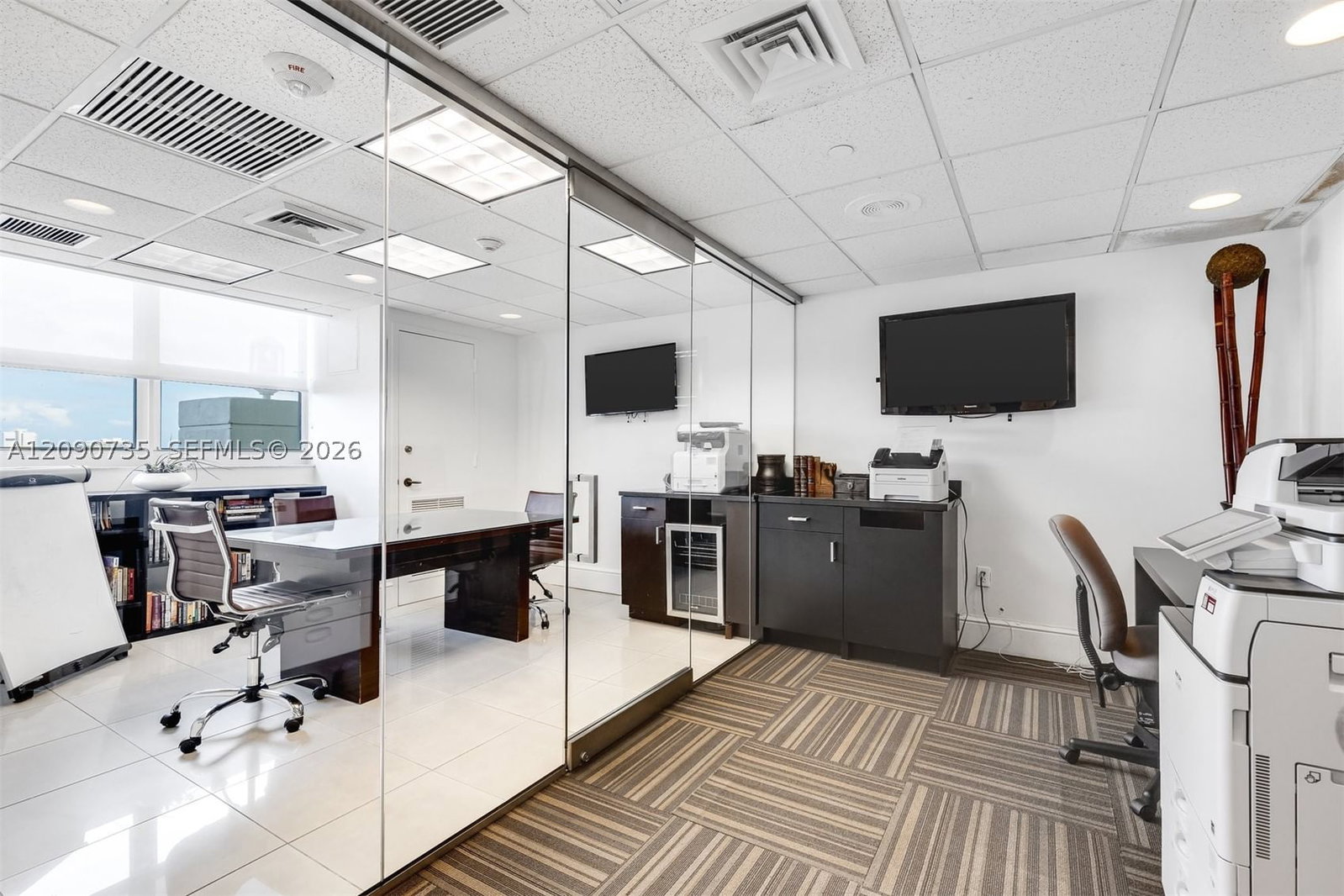 Real estate property located at 650 west ave #2710, Miami-dade, The Floridian Condo, Miami Beach, FL