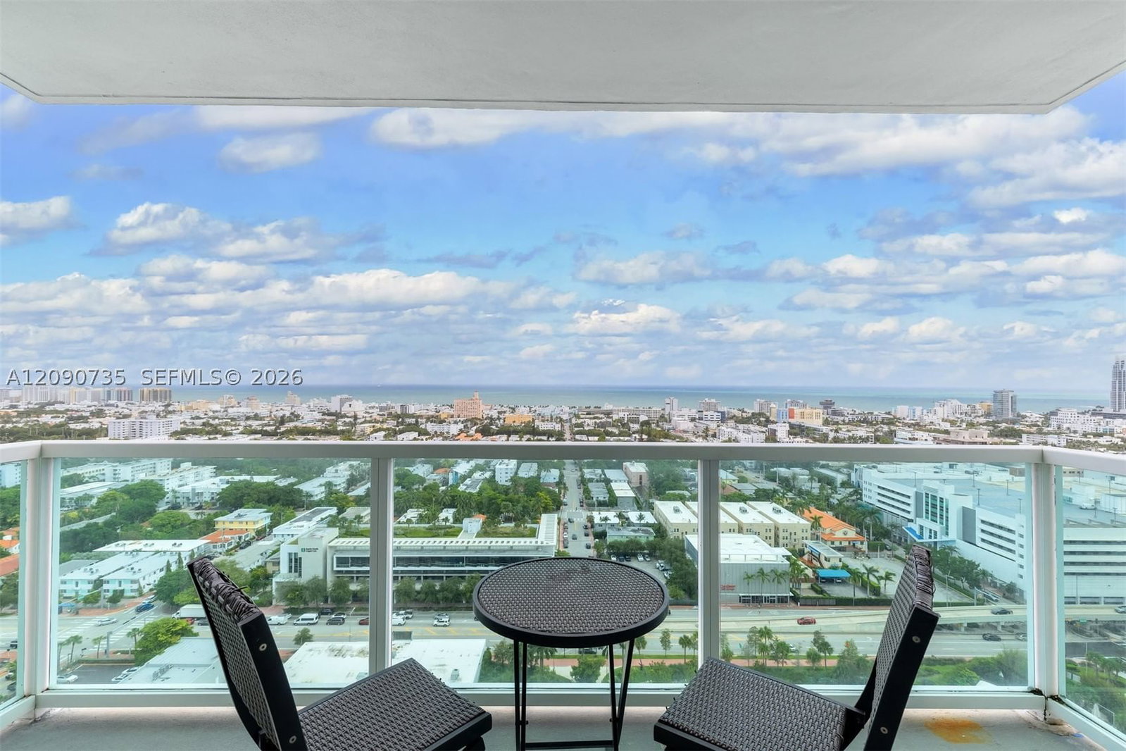 Real estate property located at 650 west ave #2710, Miami-dade, The Floridian Condo, Miami Beach, FL