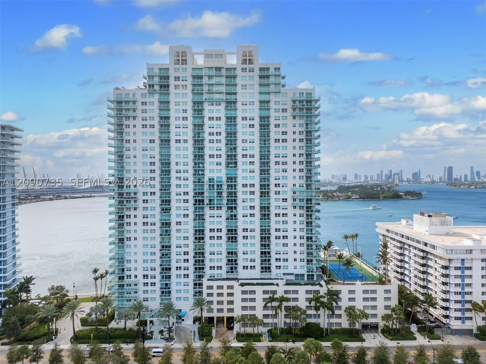 Real estate property located at 650 west ave #2710, Miami-dade, The Floridian Condo, Miami Beach, FL