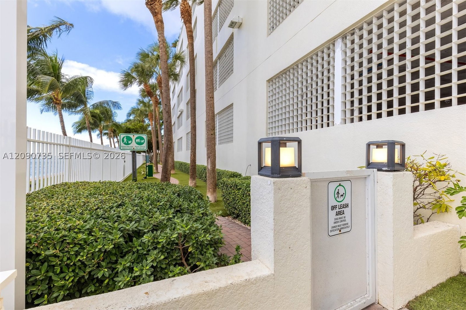 Real estate property located at 650 west ave #2710, Miami-dade, The Floridian Condo, Miami Beach, FL