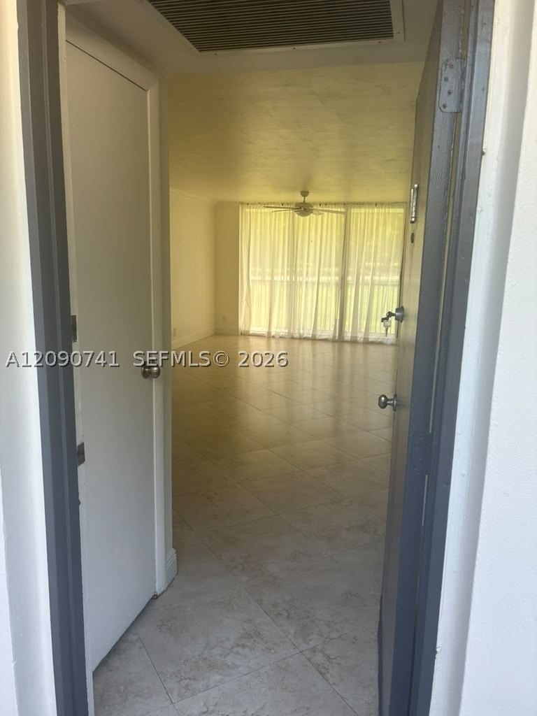 Real estate property located at 3101 Country Club Dr #107, Miami-dade, Bravura Ii Condo, Aventura, FL