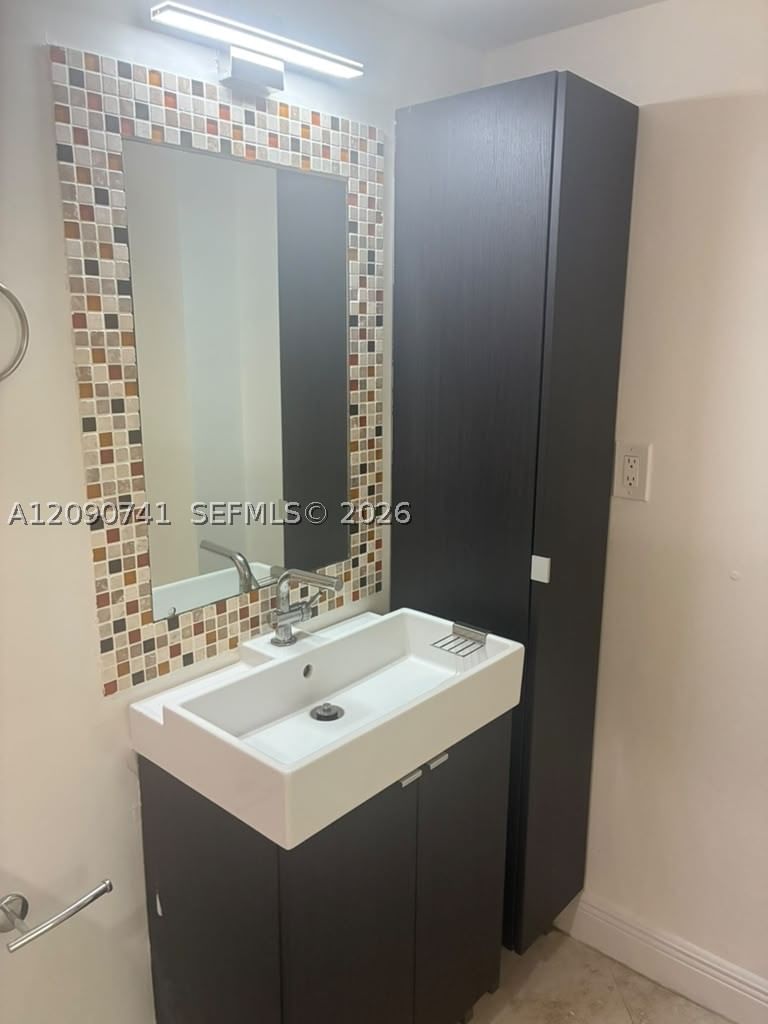 Real estate property located at 3101 Country Club Dr #107, Miami-dade, Bravura Ii Condo, Aventura, FL