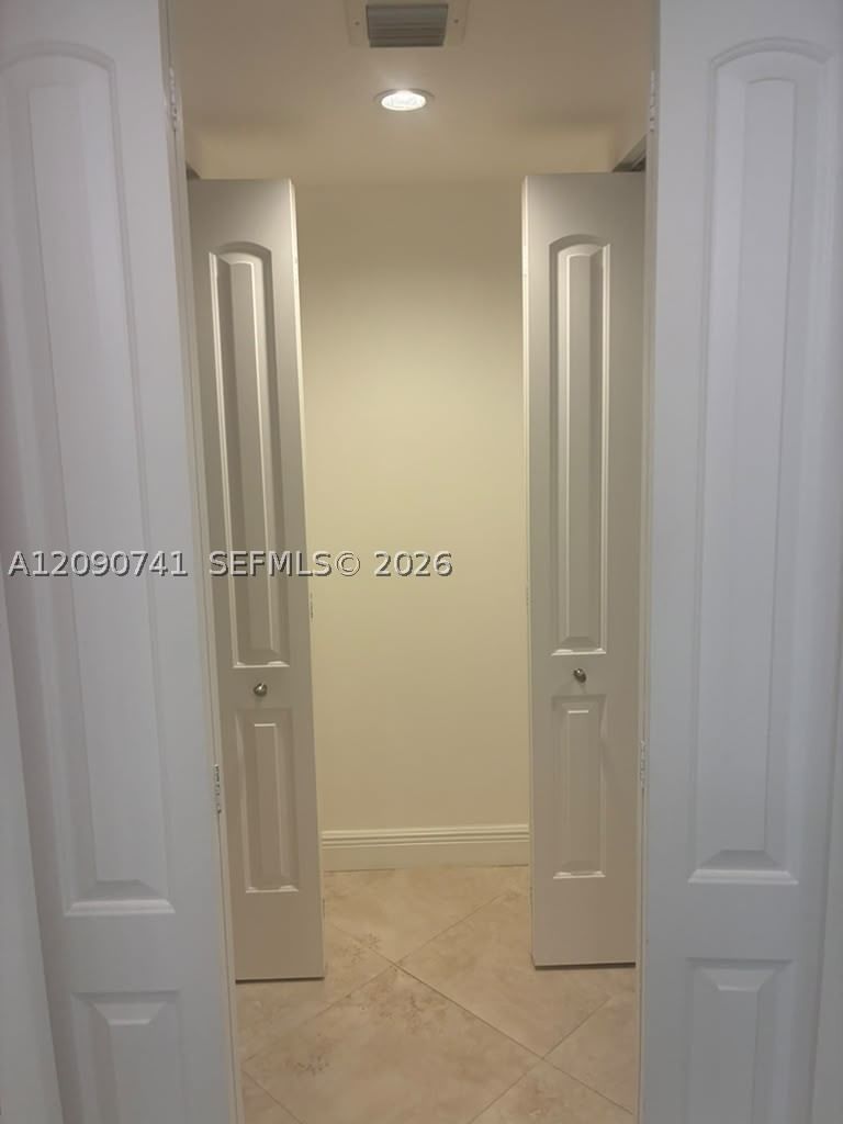 Real estate property located at 3101 Country Club Dr #107, Miami-dade, Bravura Ii Condo, Aventura, FL