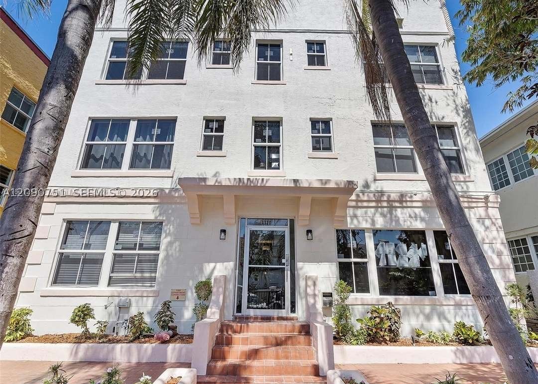 Real estate property located at 1320 Drexel Ave #302, Miami-dade, Windsor Plaza Condo, Miami Beach, FL