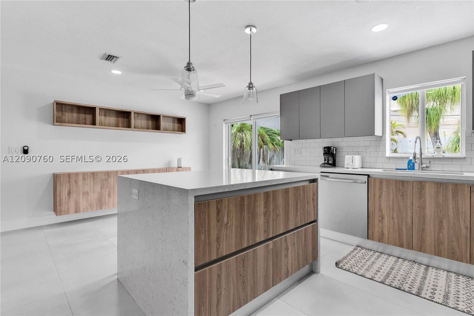 Real estate property located at 617 30th Ct, Broward, Boulevard Estates Amen, Wilton Manors, FL