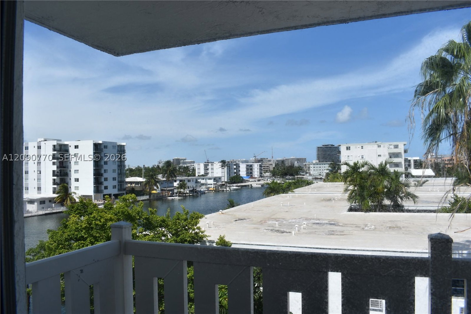 Real estate property located at , Miami-dade, Waterway Plaza Condo, Miami Beach, FL