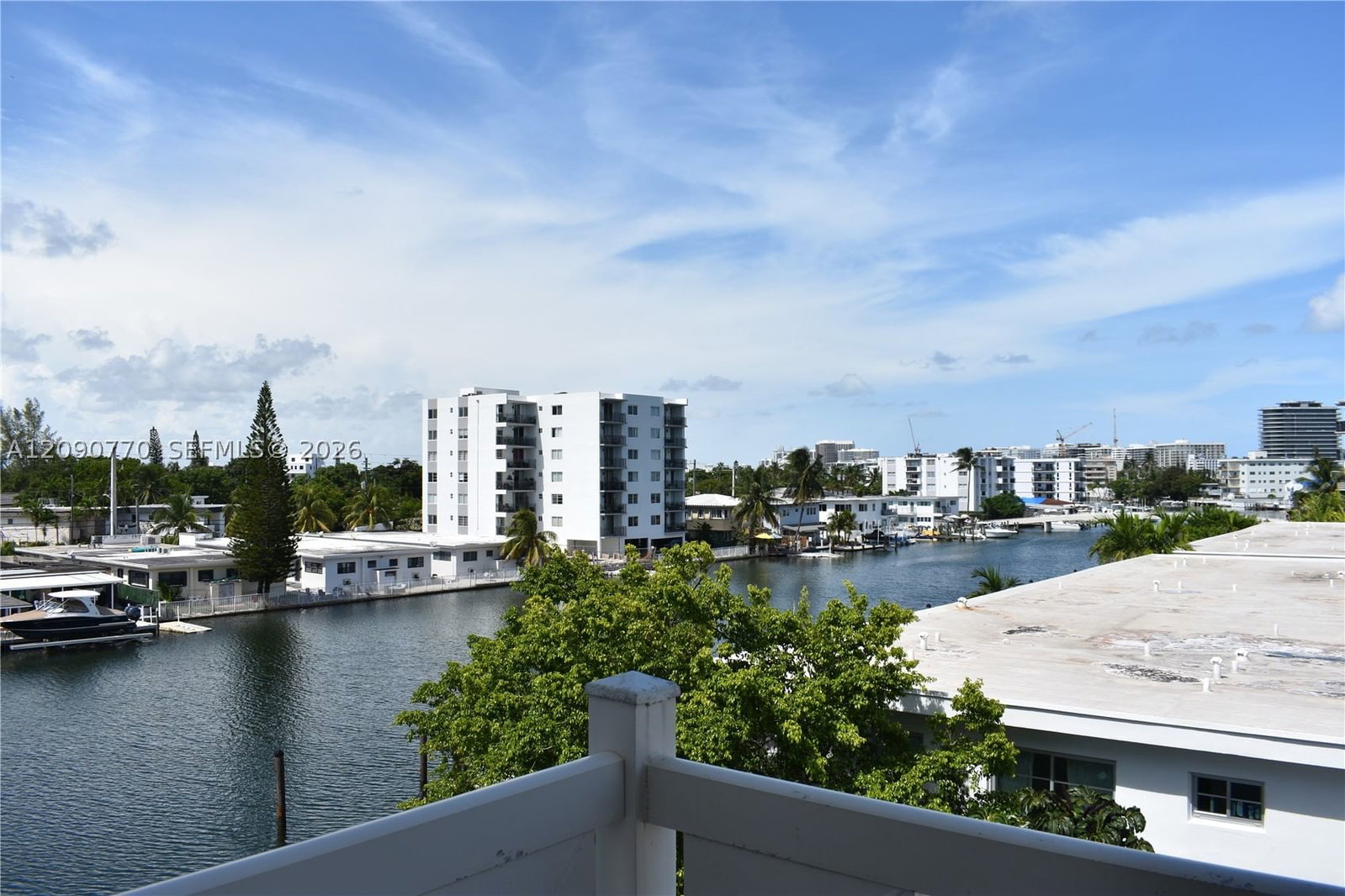 Real estate property located at , Miami-dade, Waterway Plaza Condo, Miami Beach, FL