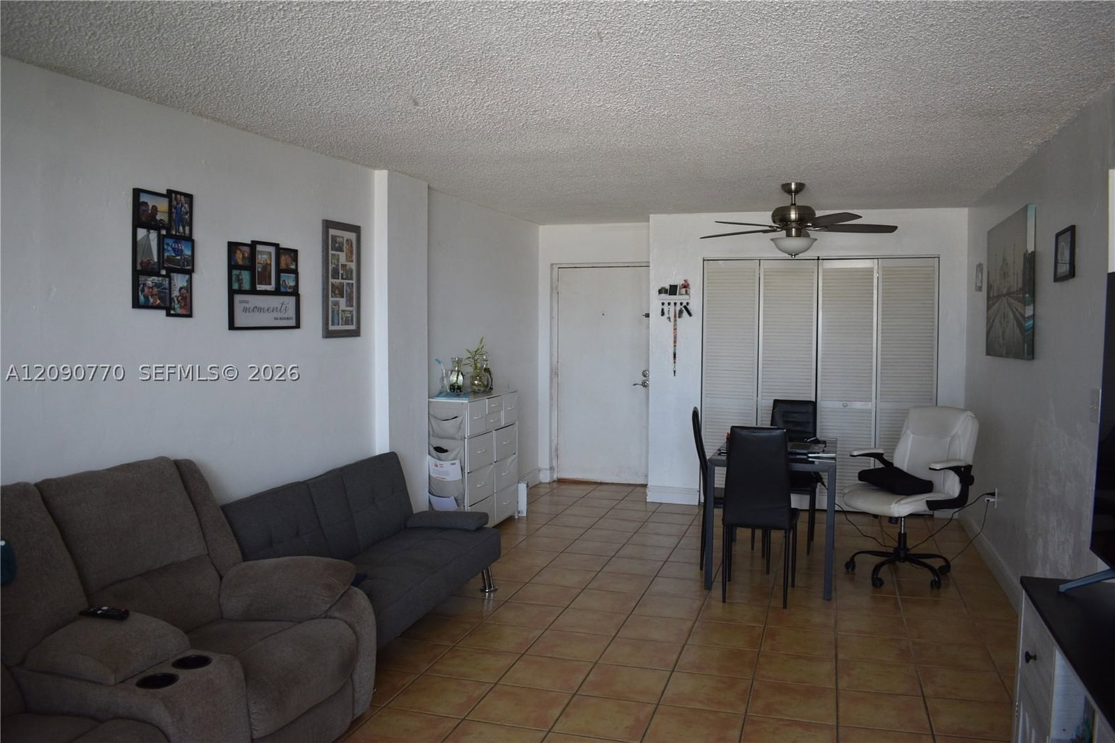 Real estate property located at , Miami-dade, Waterway Plaza Condo, Miami Beach, FL