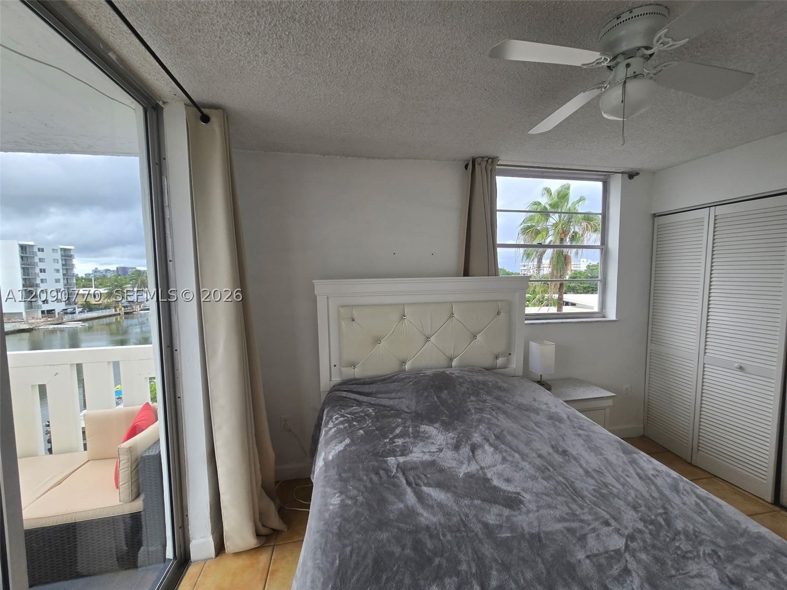 Real estate property located at , Miami-dade, Waterway Plaza Condo, Miami Beach, FL