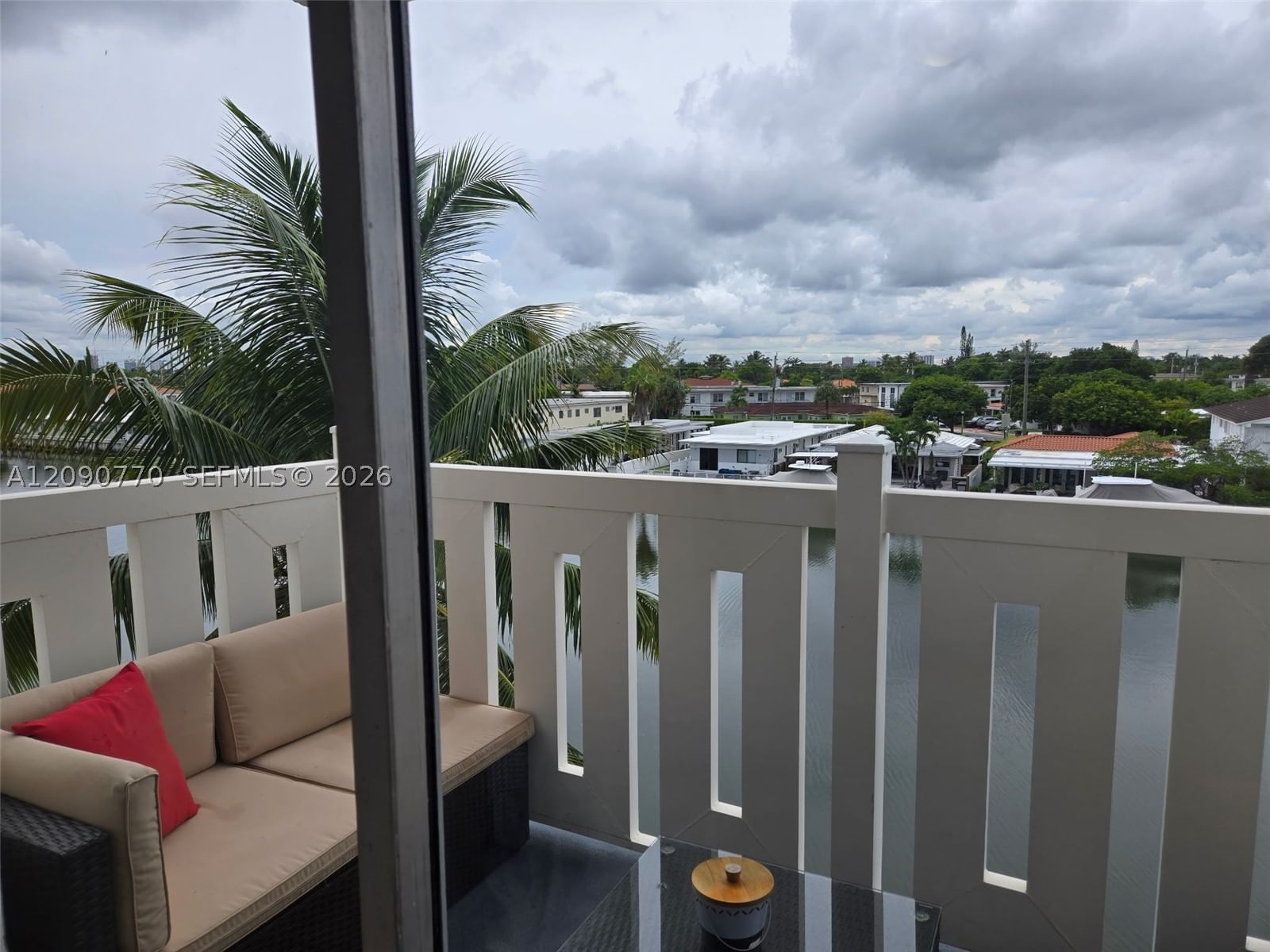 Real estate property located at , Miami-dade, Waterway Plaza Condo, Miami Beach, FL