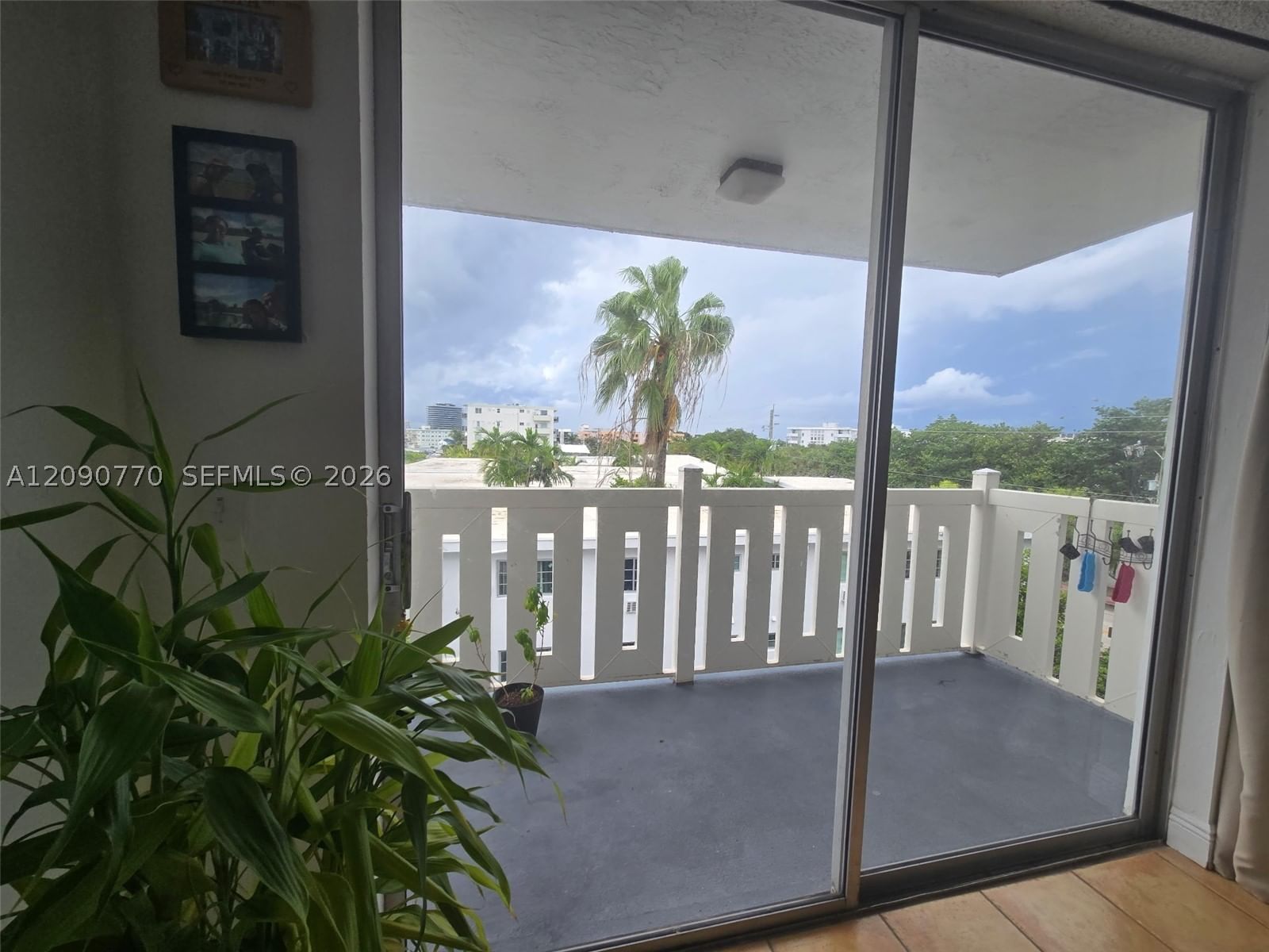 Real estate property located at , Miami-dade, Waterway Plaza Condo, Miami Beach, FL