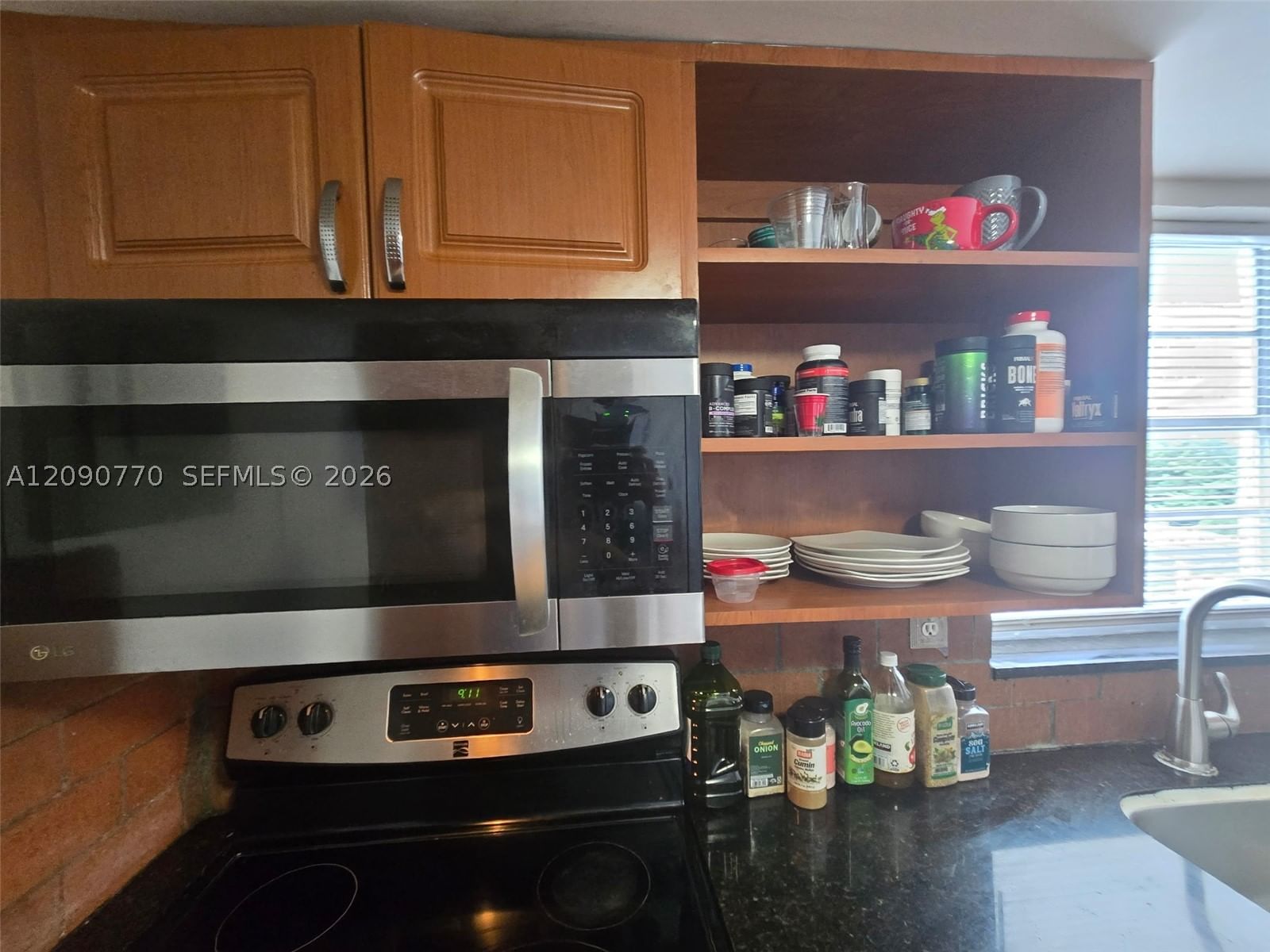 Real estate property located at , Miami-dade, Waterway Plaza Condo, Miami Beach, FL