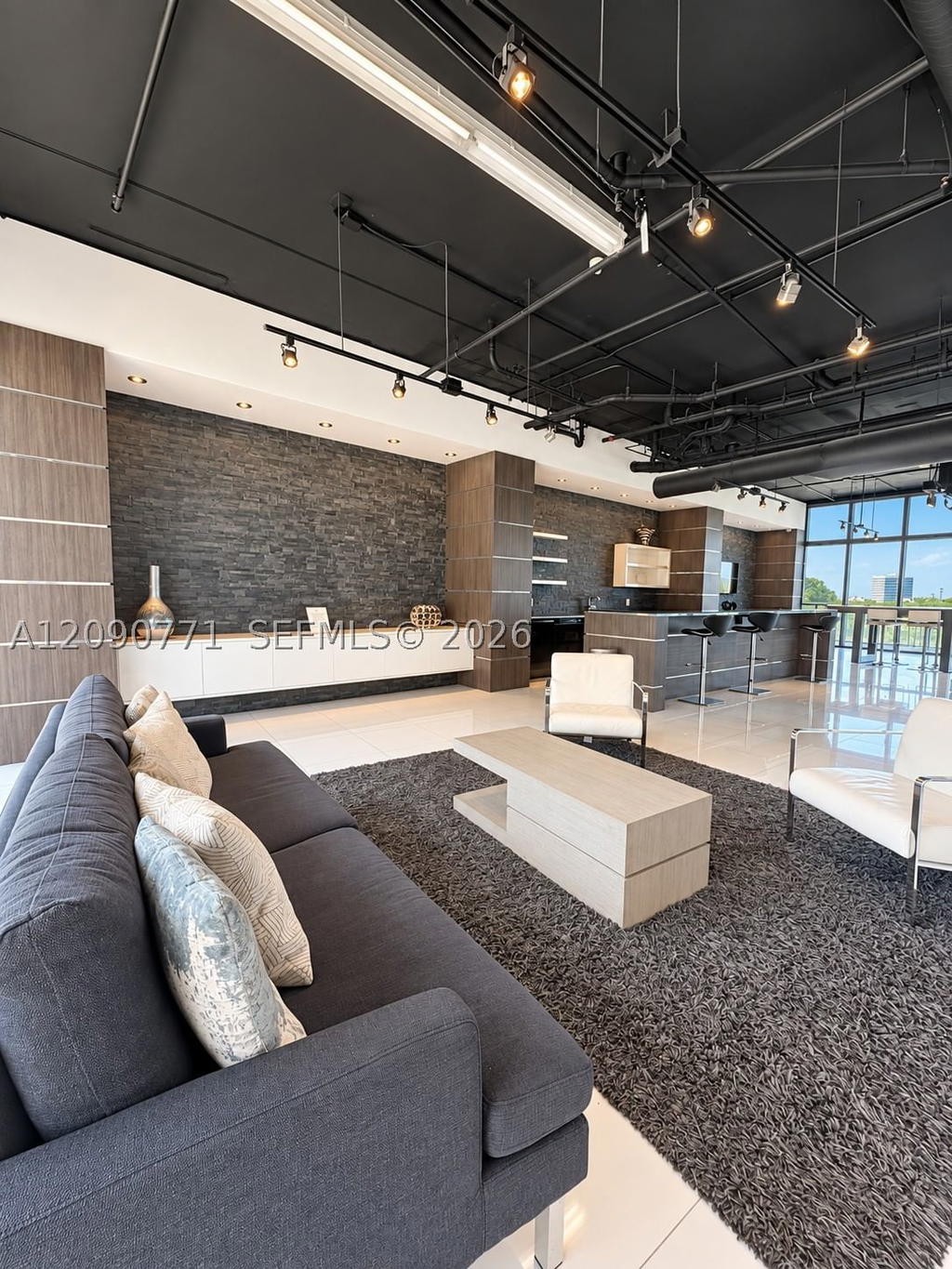 Real estate property located at 601 36th St #3105, Miami-dade, Blue Condo, Miami, FL