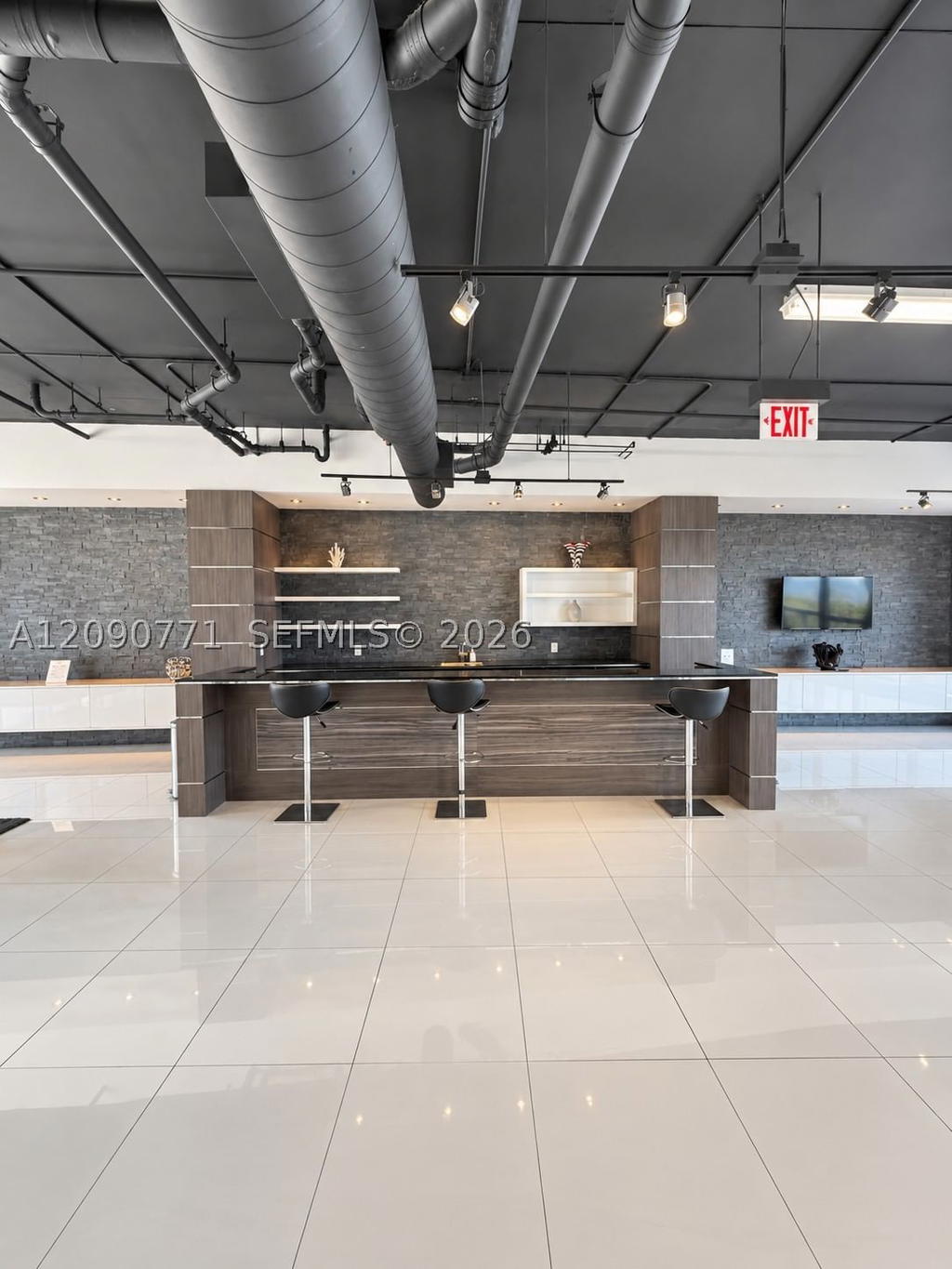 Real estate property located at 601 36th St #3105, Miami-dade, Blue Condo, Miami, FL