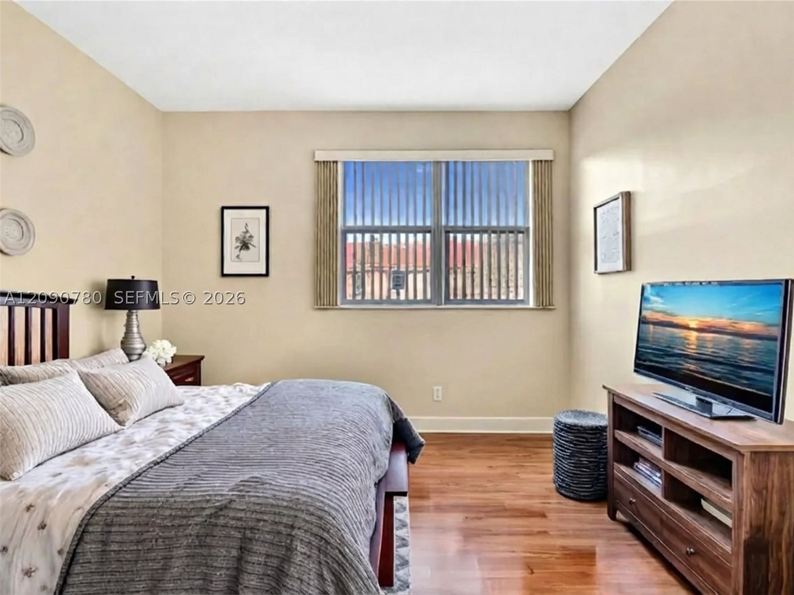 Real estate property located at 2150 Anchor Ct #2310, Broward, Villas At Harbor Isles Co, Dania Beach, FL