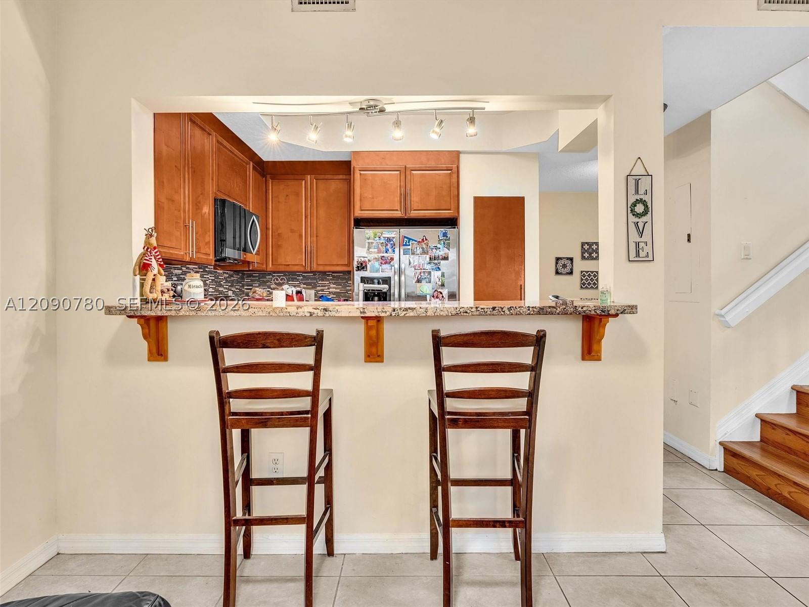 Real estate property located at 2150 Anchor Ct #2310, Broward, Villas At Harbor Isles Co, Dania Beach, FL
