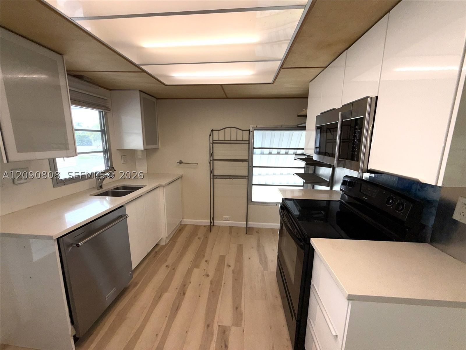 Real estate property located at 1666 85th Ave, Broward, Park City Sec One, Davie, FL