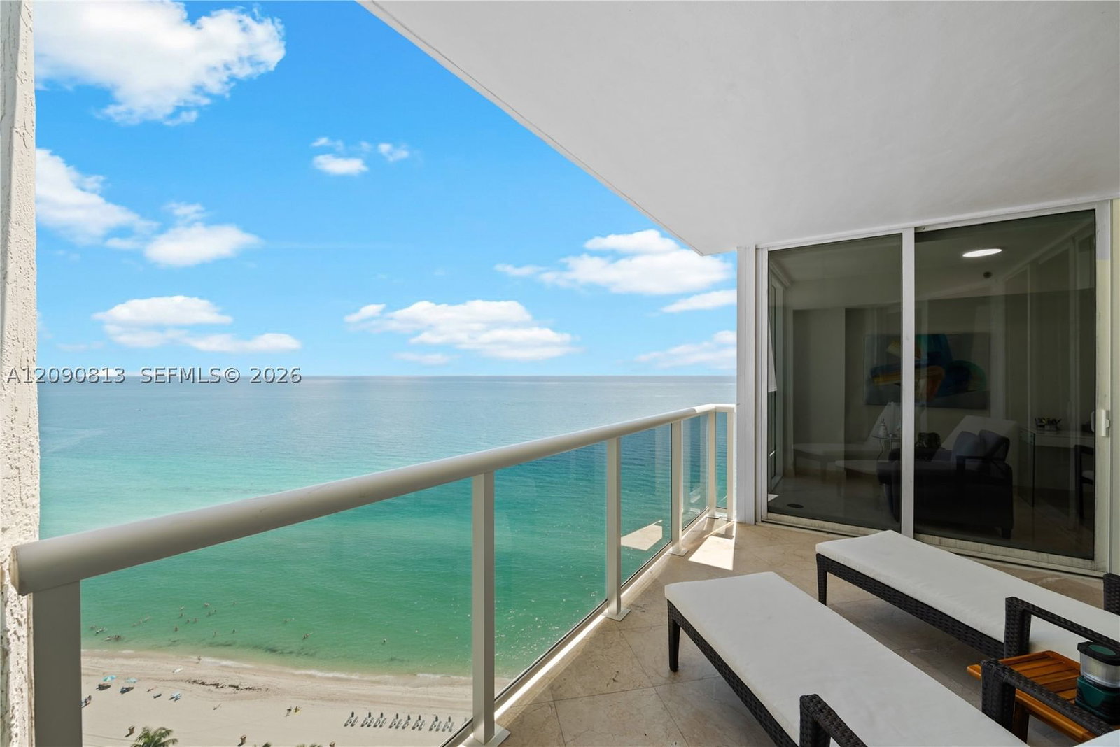 Real estate property located at 19111 Collins Ave #2207, Miami-dade, Ocean Two Condo, Sunny Isles Beach, FL