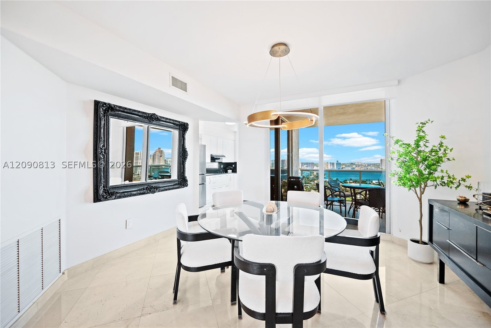 Real estate property located at 19111 Collins Ave #2207, Miami-dade, Ocean Two Condo, Sunny Isles Beach, FL