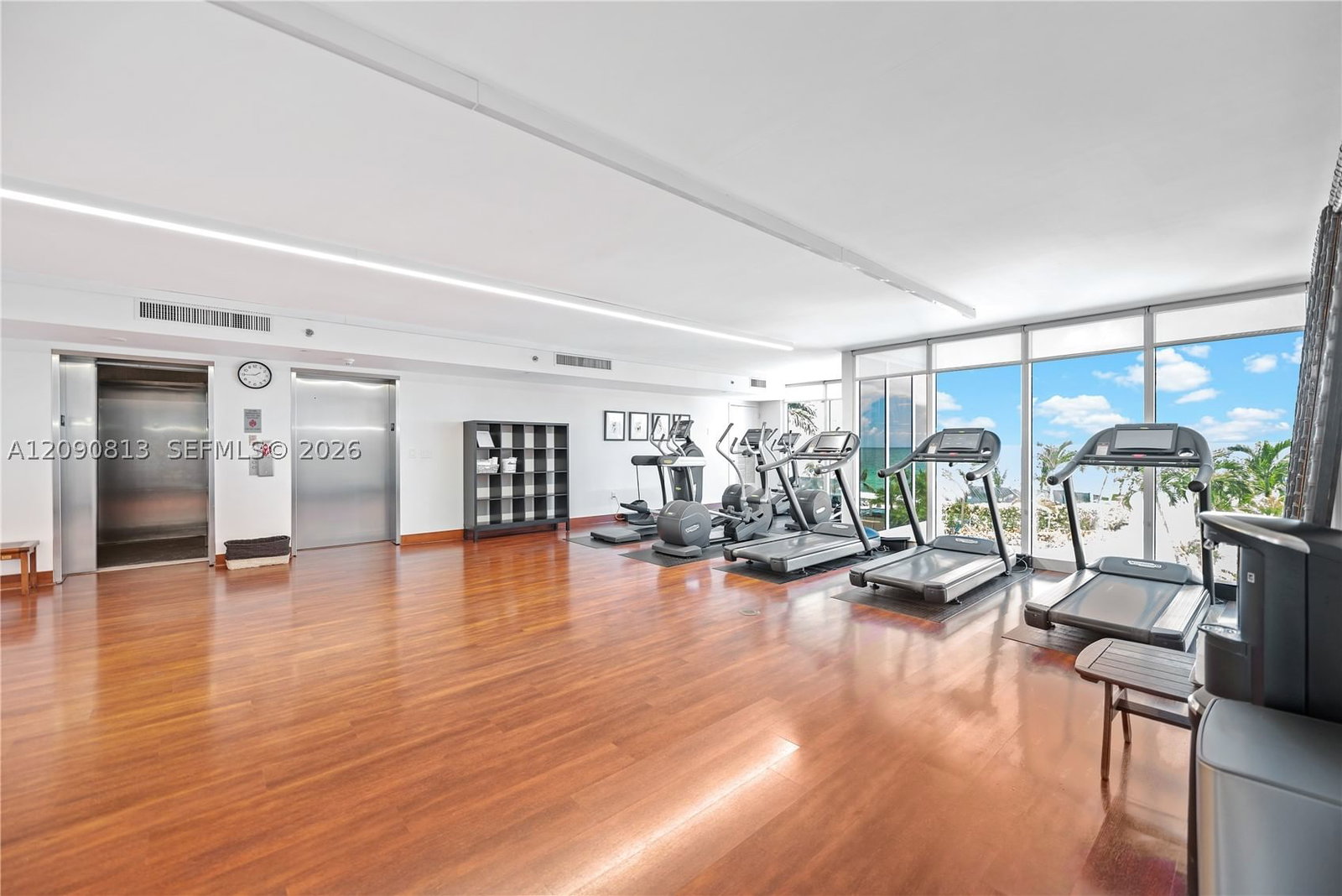 Real estate property located at 19111 Collins Ave #2207, Miami-dade, Ocean Two Condo, Sunny Isles Beach, FL