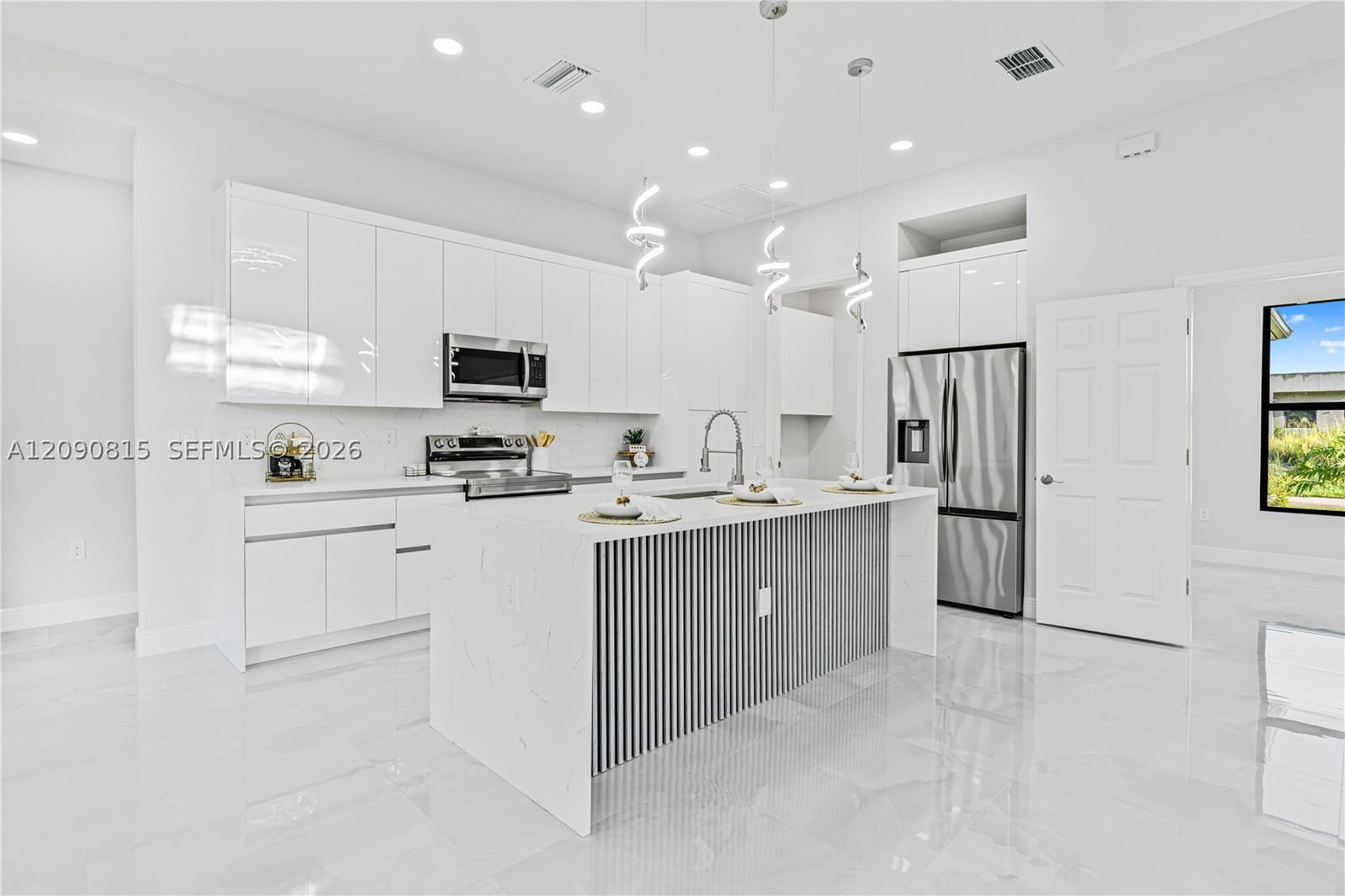 Real estate property located at 736 Chambers St, Lee, Lehigh Acres, Lehigh Acres, FL