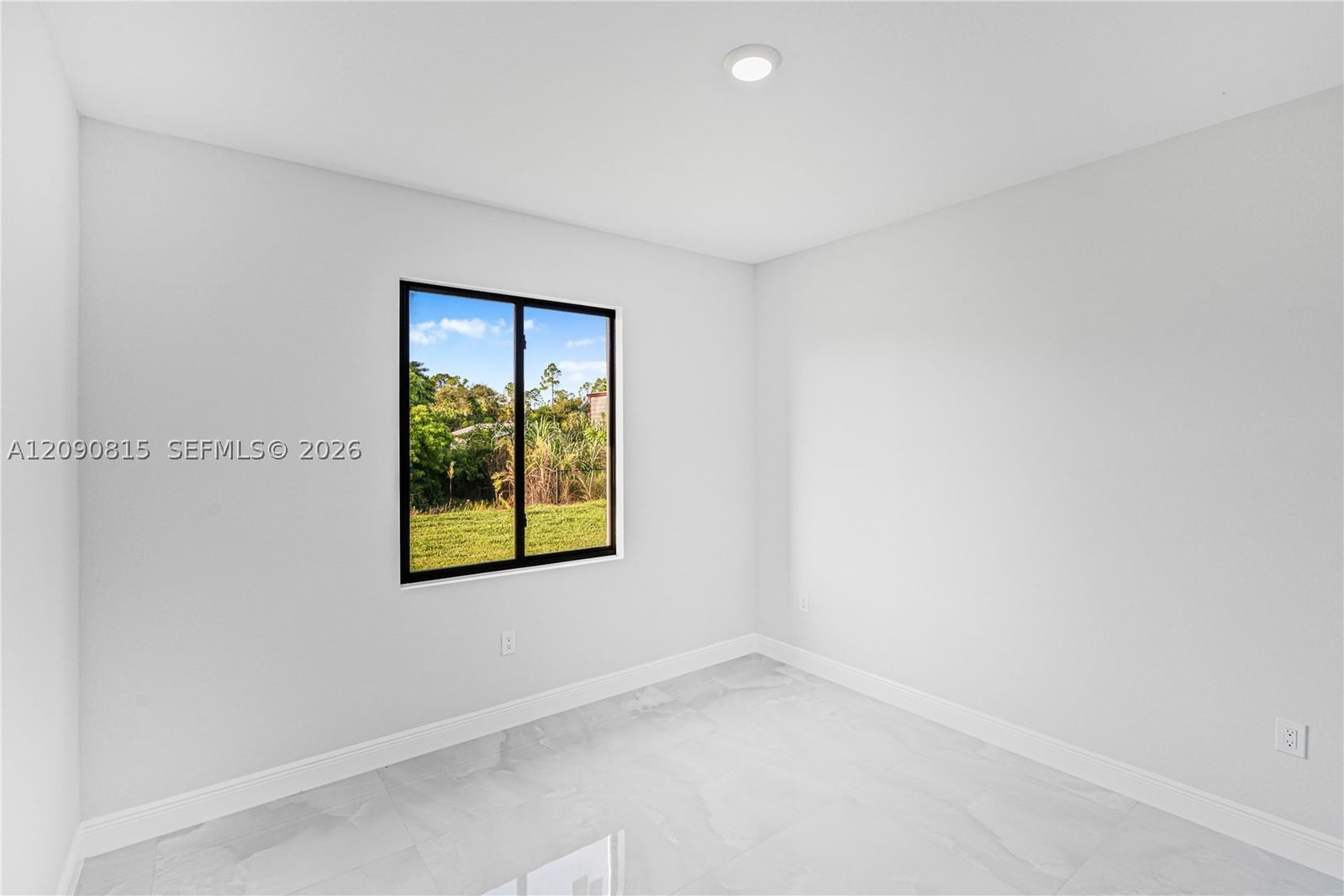 Real estate property located at 736 Chambers St, Lee, Lehigh Acres, Lehigh Acres, FL