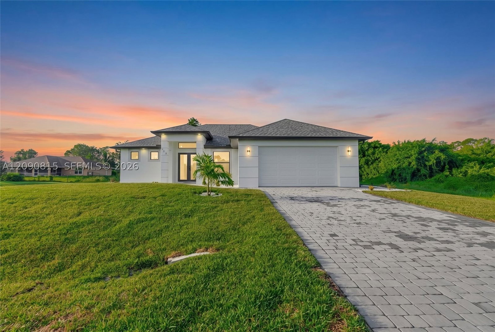 Real estate property located at 736 Chambers St, Lee, Lehigh Acres, Lehigh Acres, FL