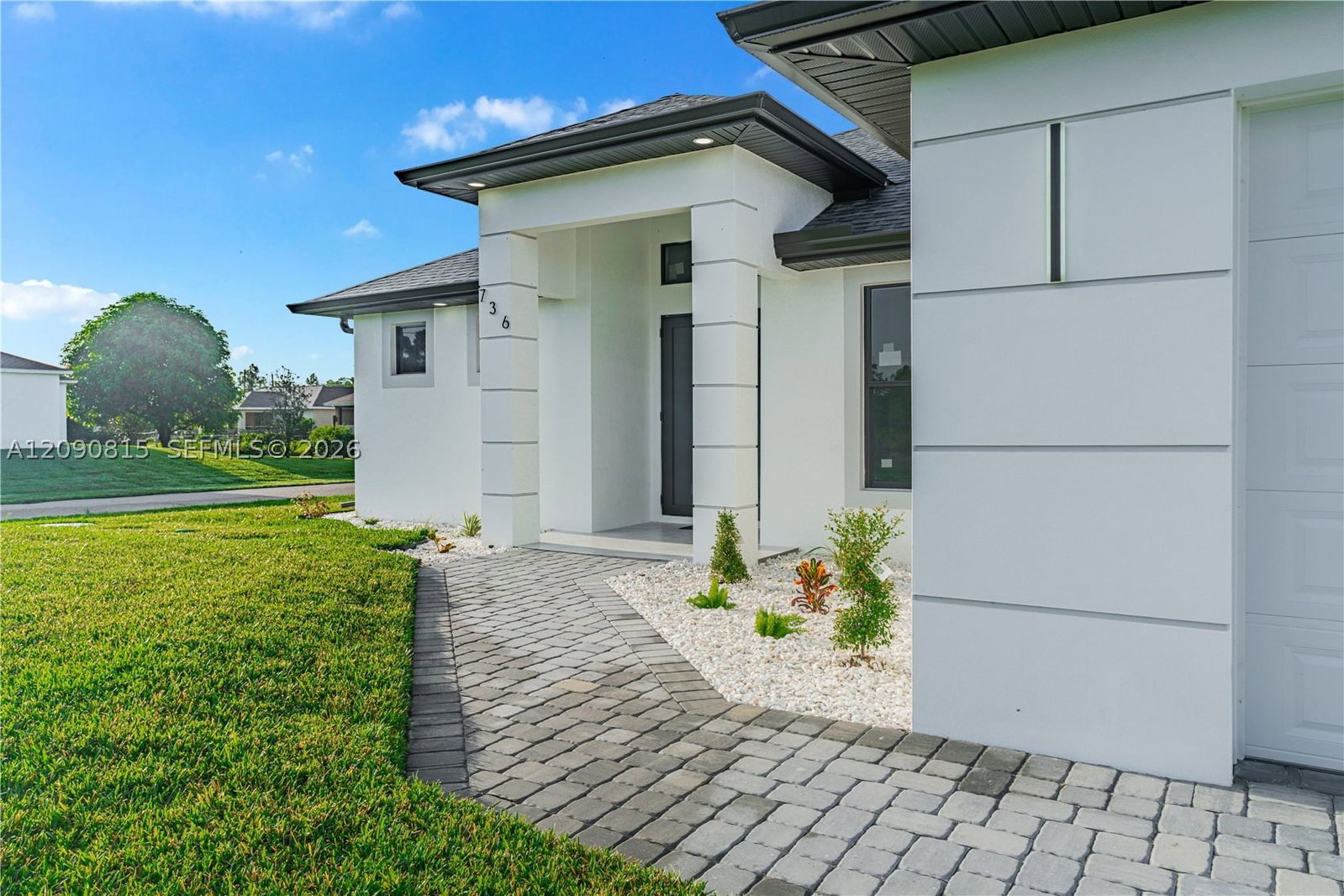 Real estate property located at 736 Chambers St, Lee, Lehigh Acres, Lehigh Acres, FL