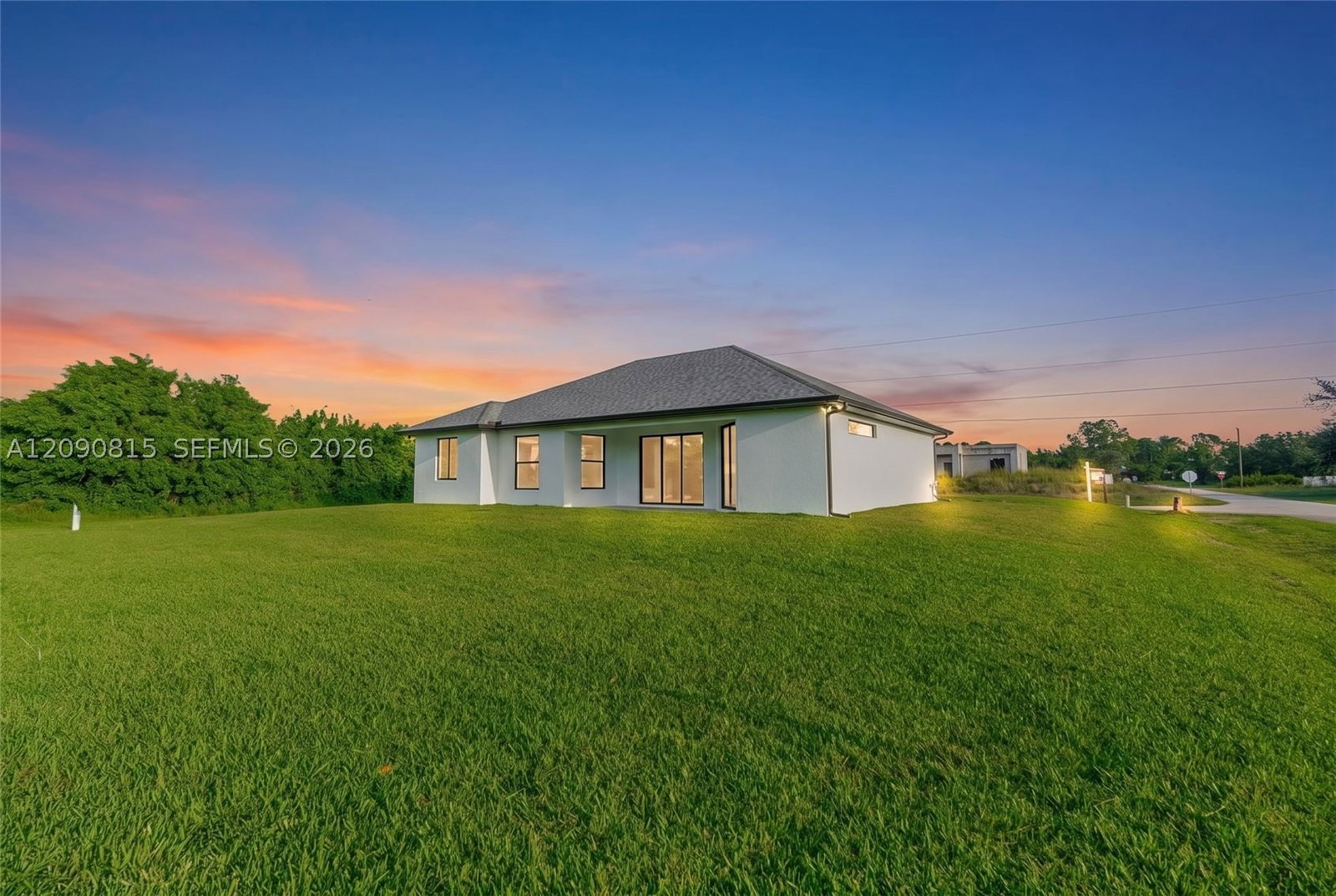 Real estate property located at 736 Chambers St, Lee, Lehigh Acres, Lehigh Acres, FL