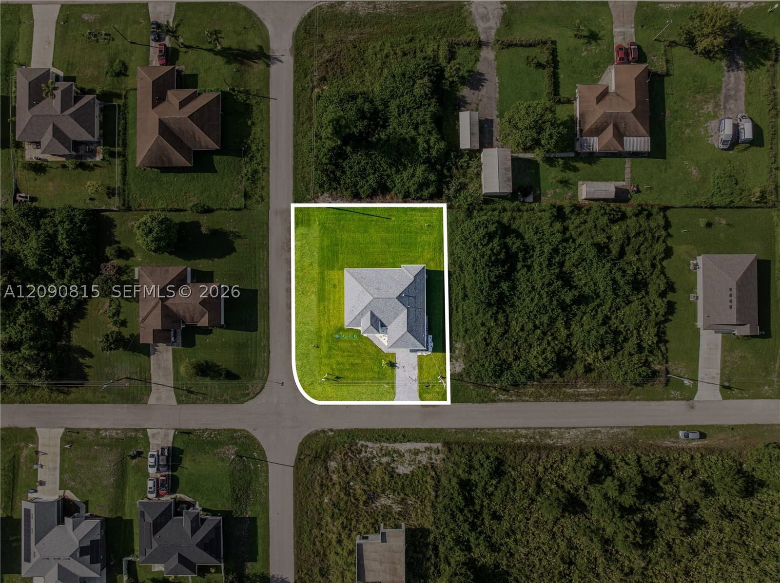 Real estate property located at 736 Chambers St, Lee, Lehigh Acres, Lehigh Acres, FL
