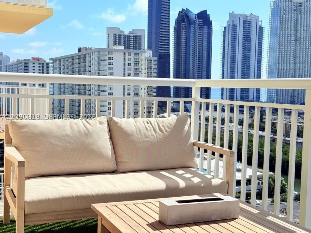 Real estate property located at 251 174th St #1712, Miami-dade, Winston Towers 200, Sunny Isles Beach, FL