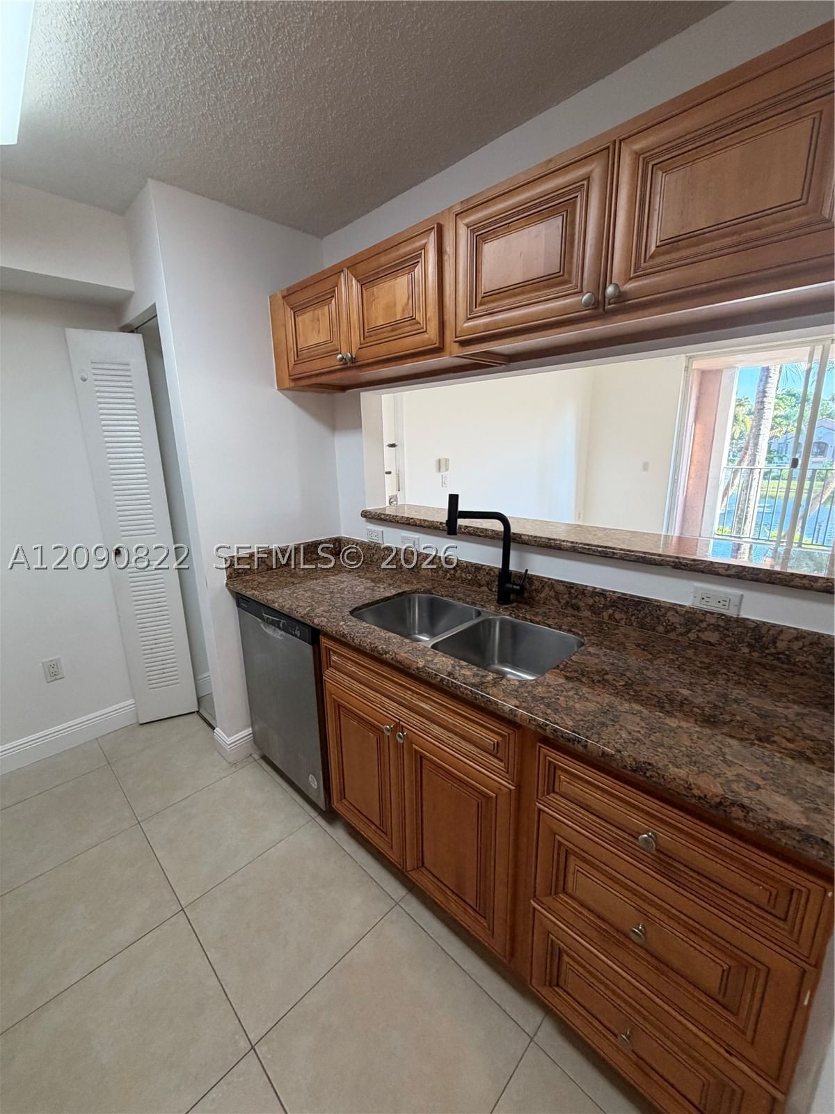 Real estate property located at 12124 Saint Andrews Pl #206, Broward, St Andrews Condo, Miramar, FL