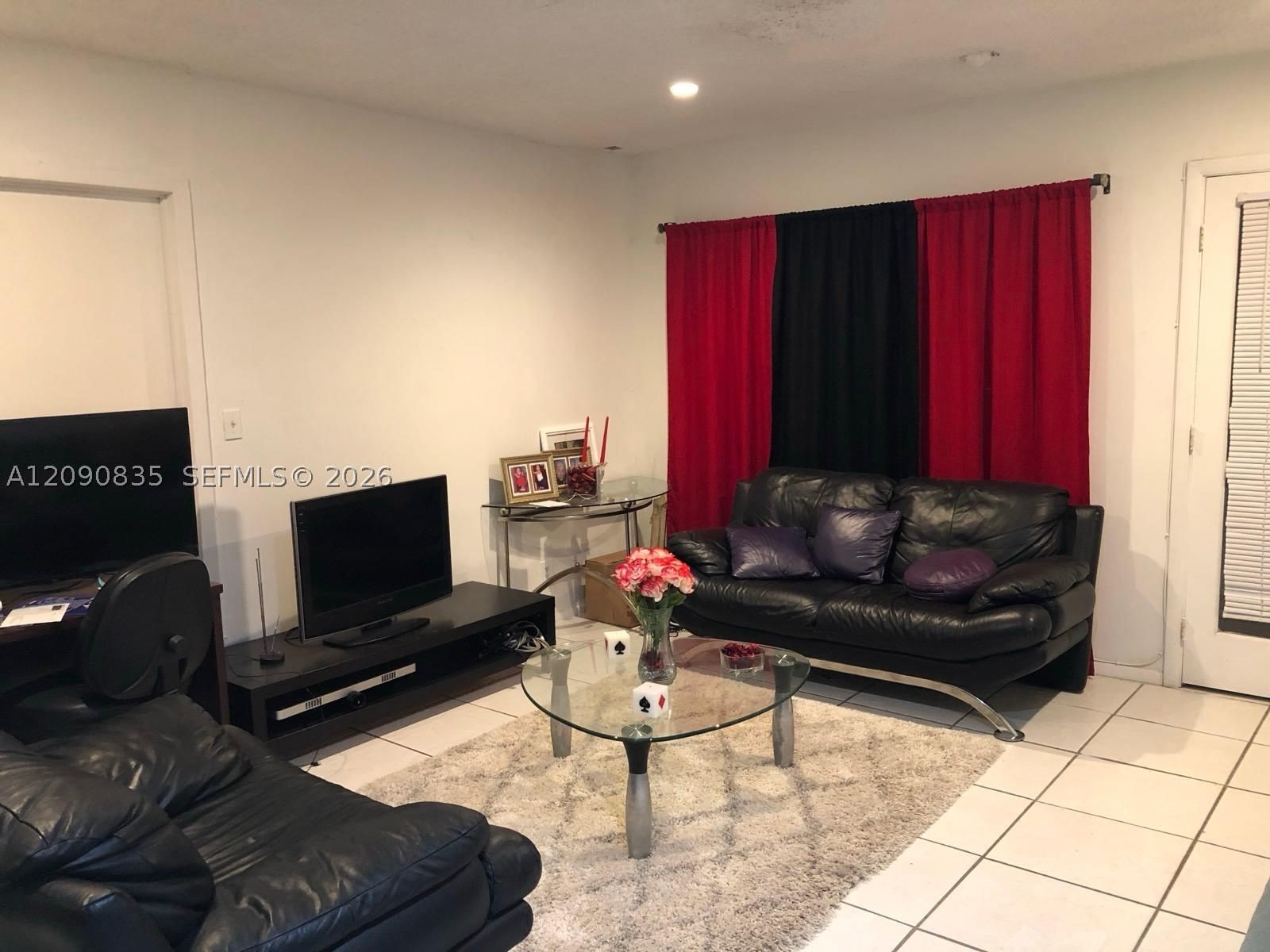 Real estate property located at 4610 43rd Ter, Broward, Gold Coast Twin Villas We, Dania Beach, FL