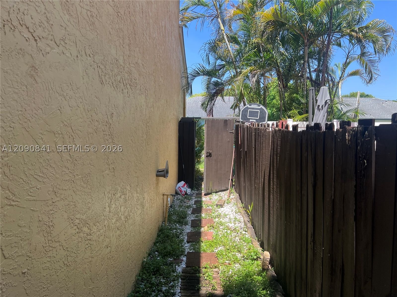 Real estate property located at 5788 Woodland Point Dr, Broward, Villas At Woodland Greens, Tamarac, FL