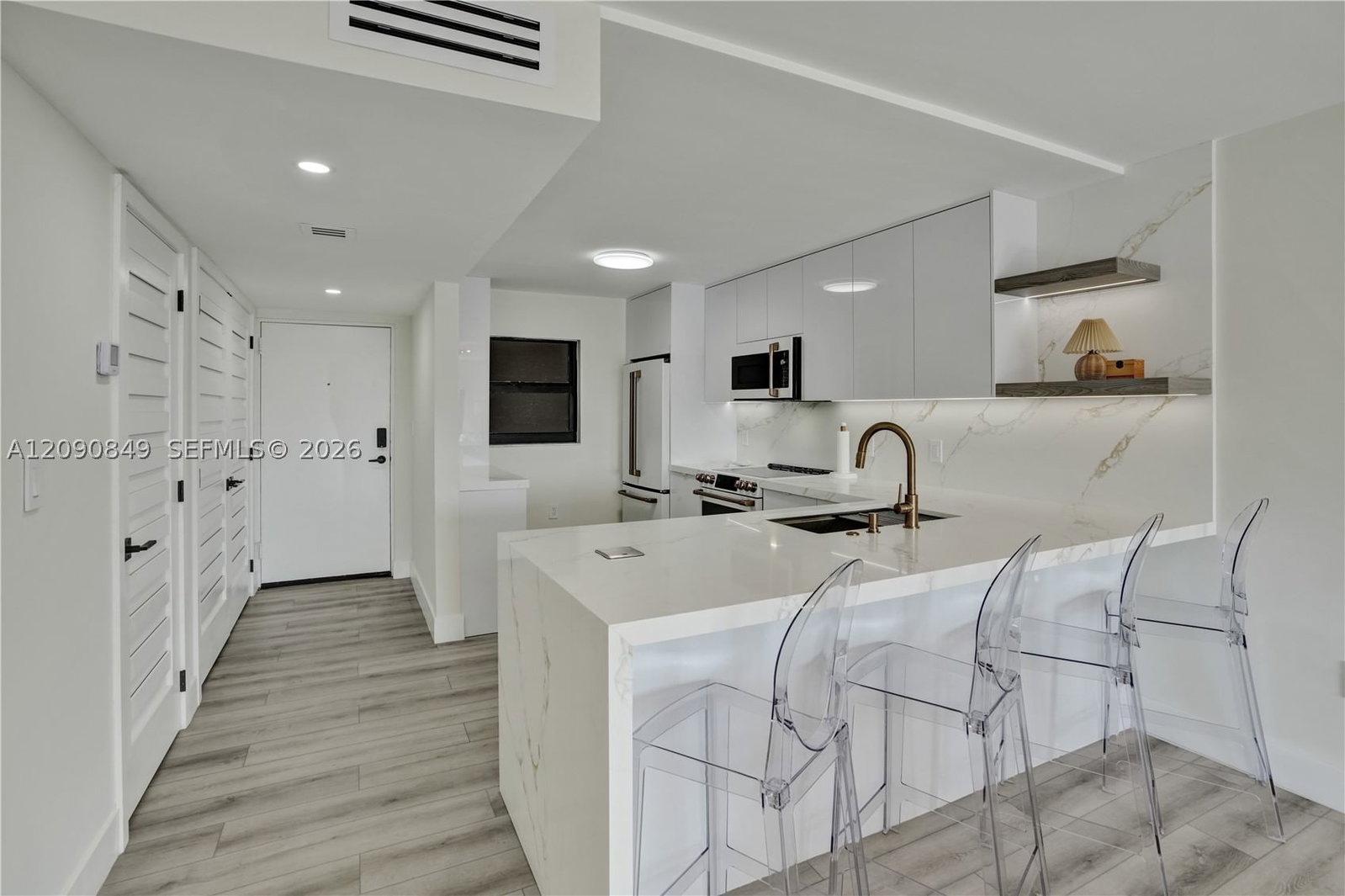 Real estate property located at , Miami-dade, Frances Condo Apts, Miami Beach, FL