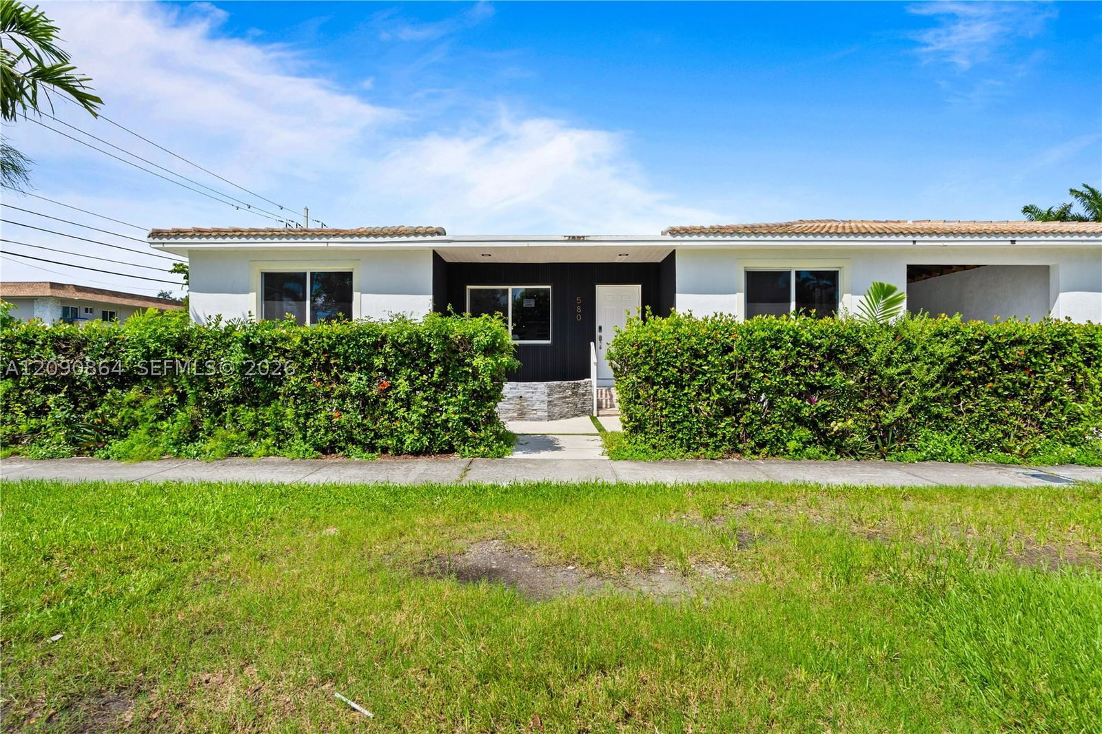 Real estate property located at 580 Lee Dr, Miami-dade, Edgewater Park Amd Pl, Miami Springs, FL