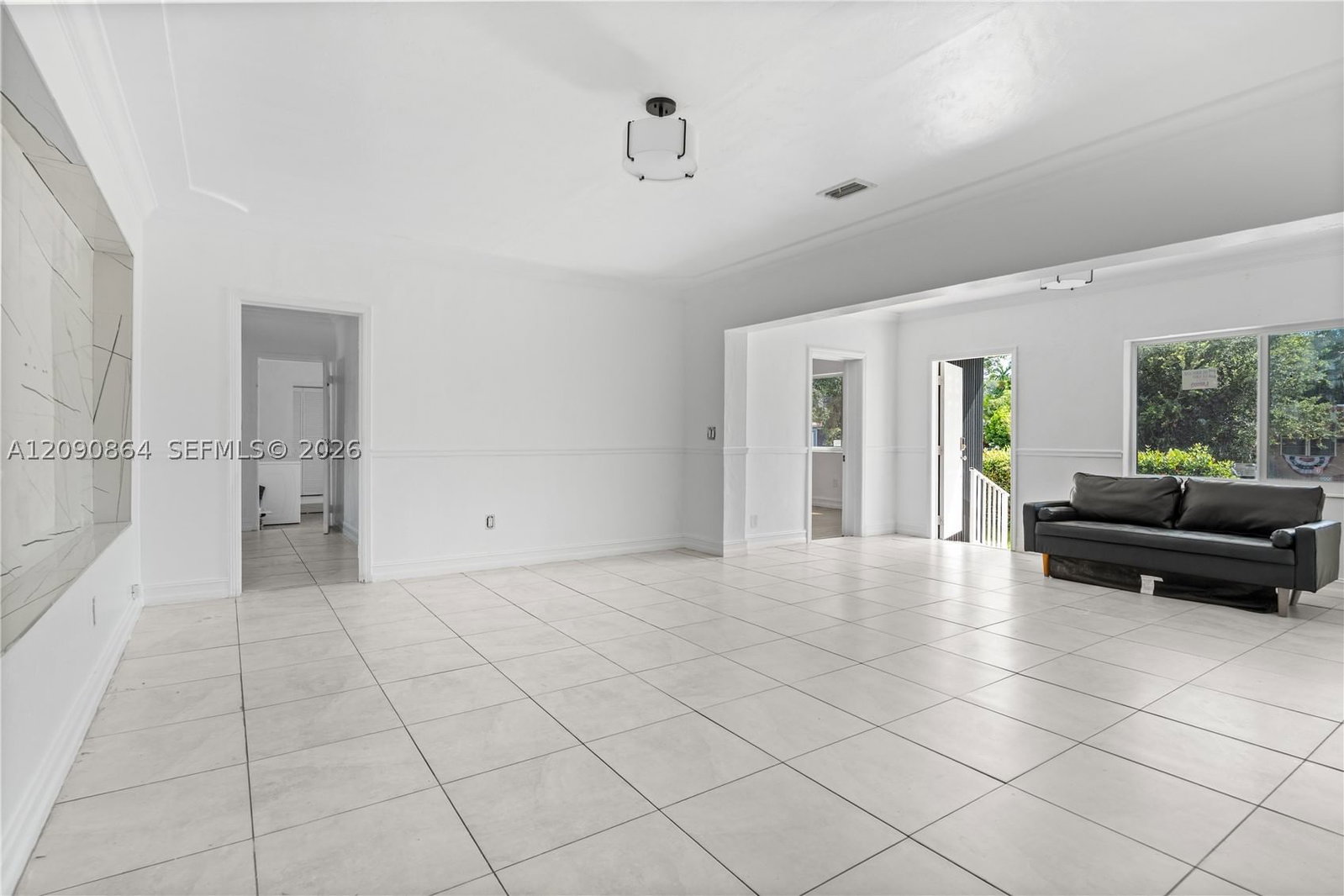 Real estate property located at 580 Lee Dr, Miami-dade, Edgewater Park Amd Pl, Miami Springs, FL