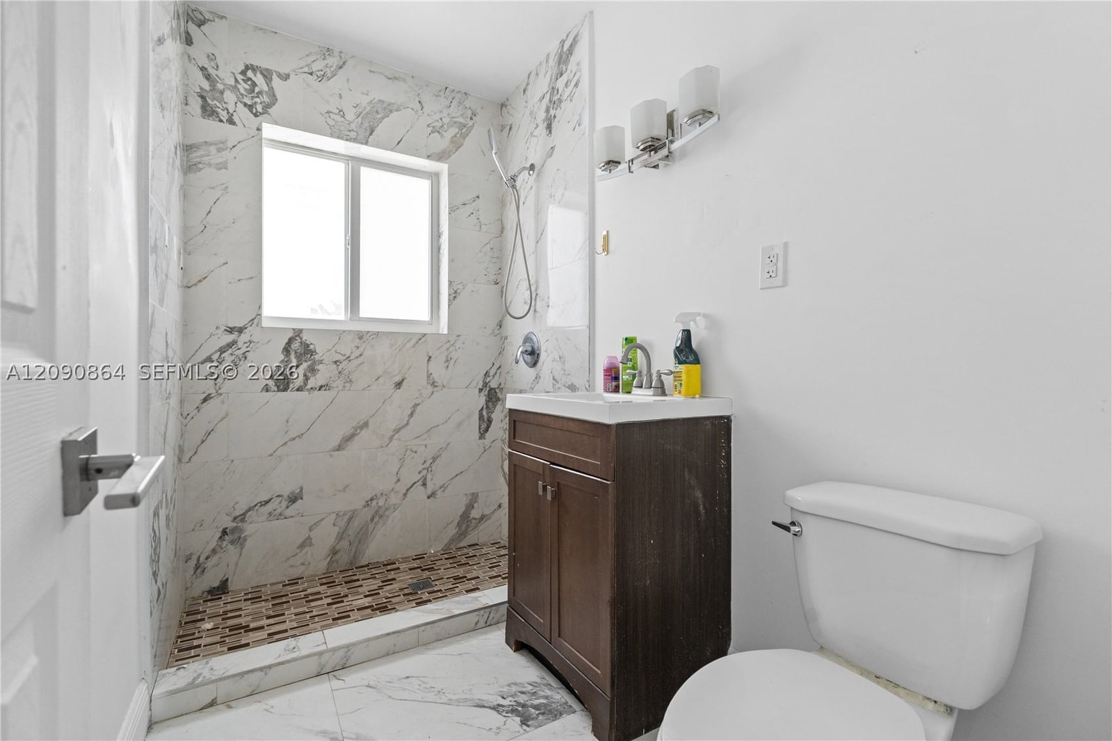 Real estate property located at 580 Lee Dr, Miami-dade, Edgewater Park Amd Pl, Miami Springs, FL