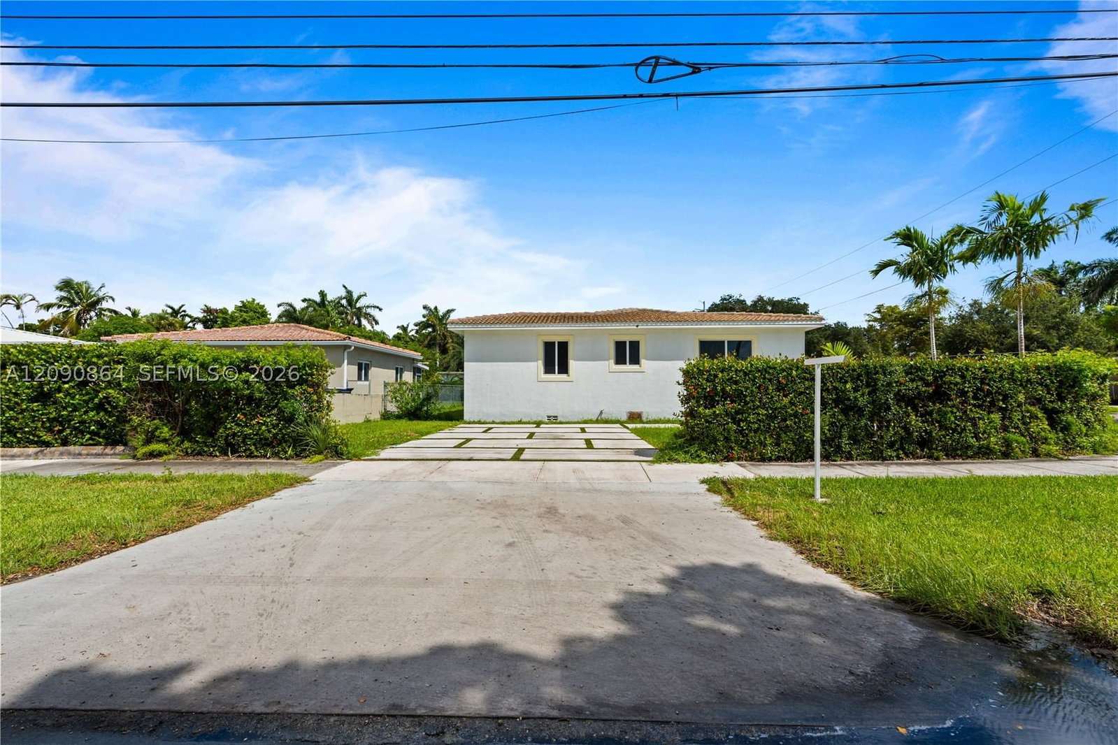 Real estate property located at 580 Lee Dr, Miami-dade, Edgewater Park Amd Pl, Miami Springs, FL