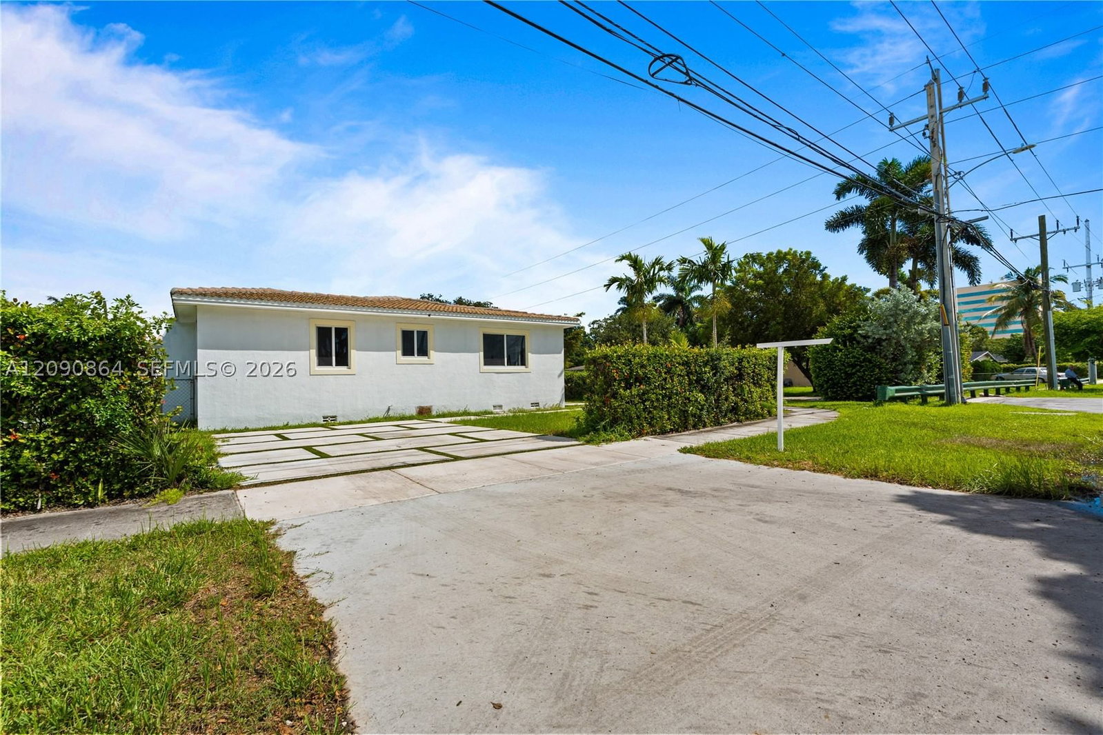 Real estate property located at 580 Lee Dr, Miami-dade, Edgewater Park Amd Pl, Miami Springs, FL