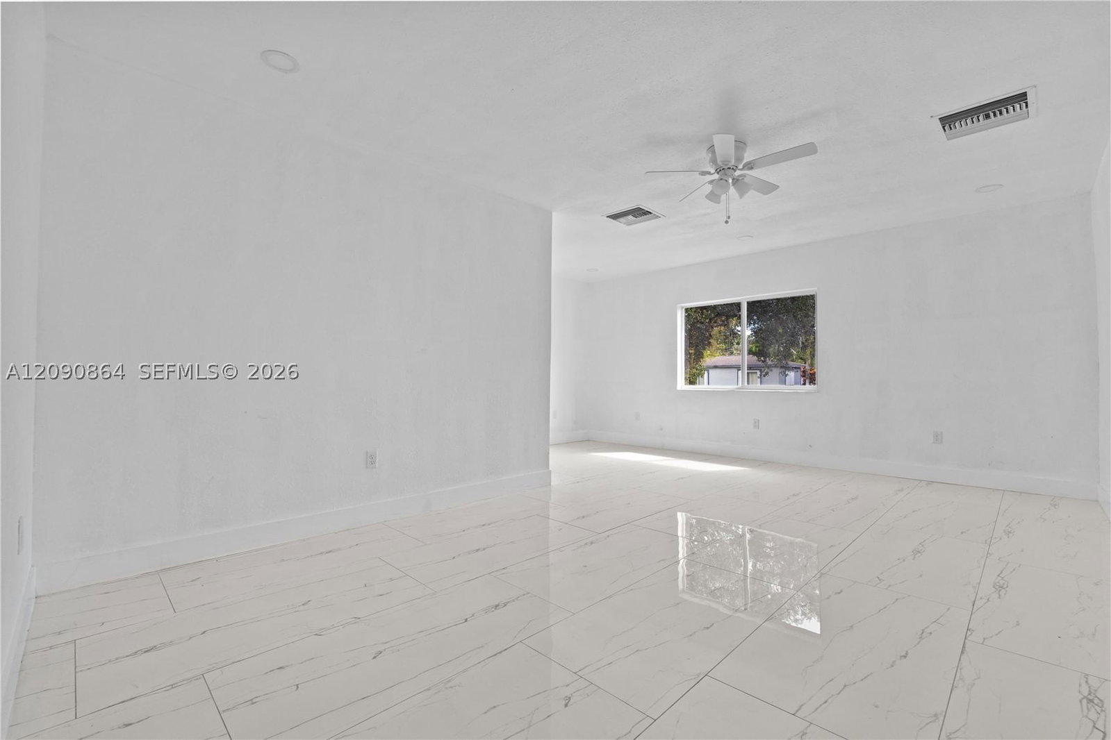 Real estate property located at 580 Lee Dr, Miami-dade, Edgewater Park Amd Pl, Miami Springs, FL