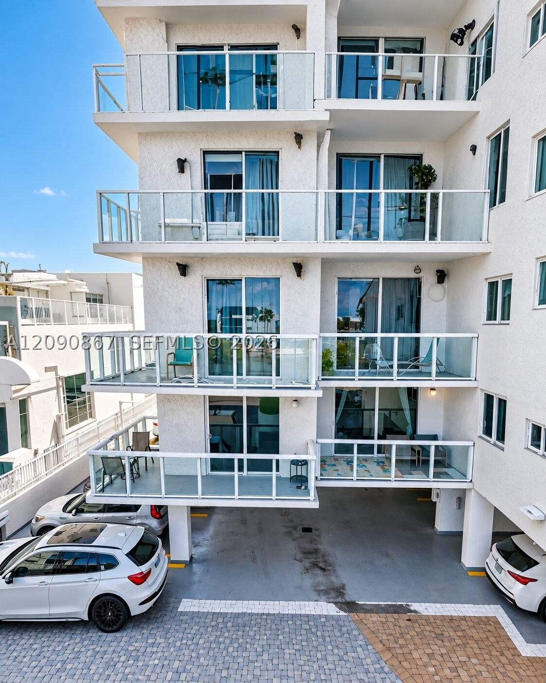 Real estate property located at 2457 Collins Ave #202, Miami-dade, The Royal Club Condo, Miami Beach, FL