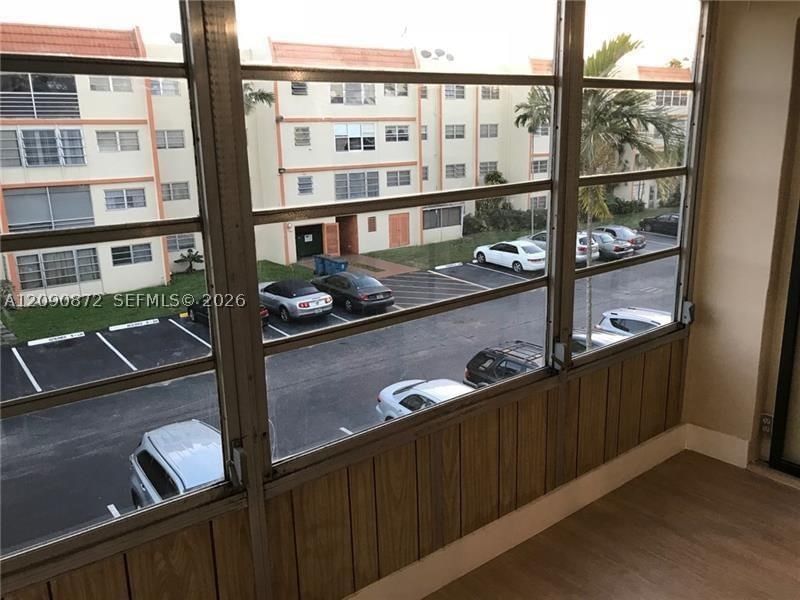 Real estate property located at 2501 41st Ave #302, Broward, Cypress Tree Condo Bldg 6, Lauderhill, FL