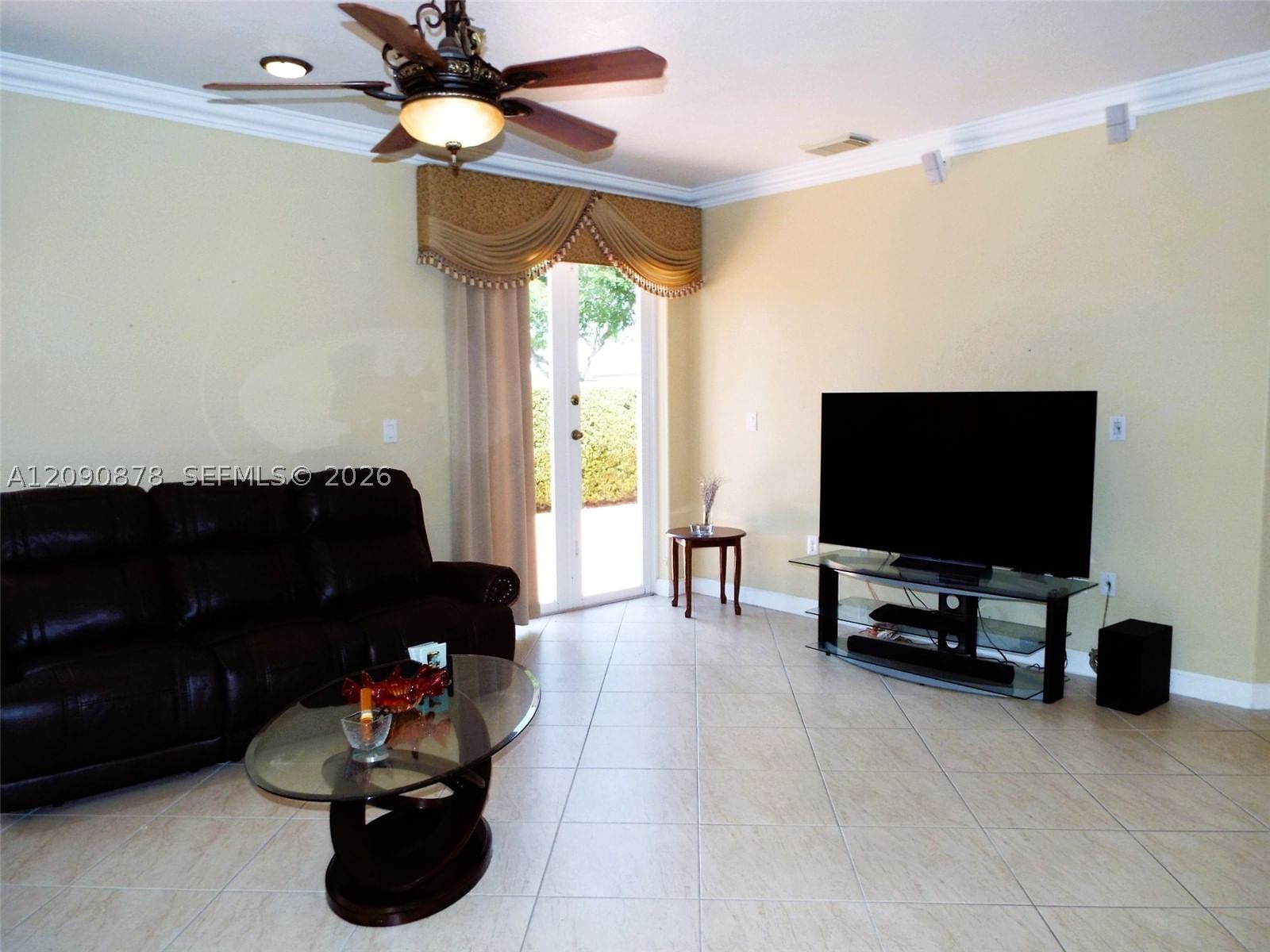 Real estate property located at 6042 163rd Ave, Miami-dade, Rivendell East, Miami, FL