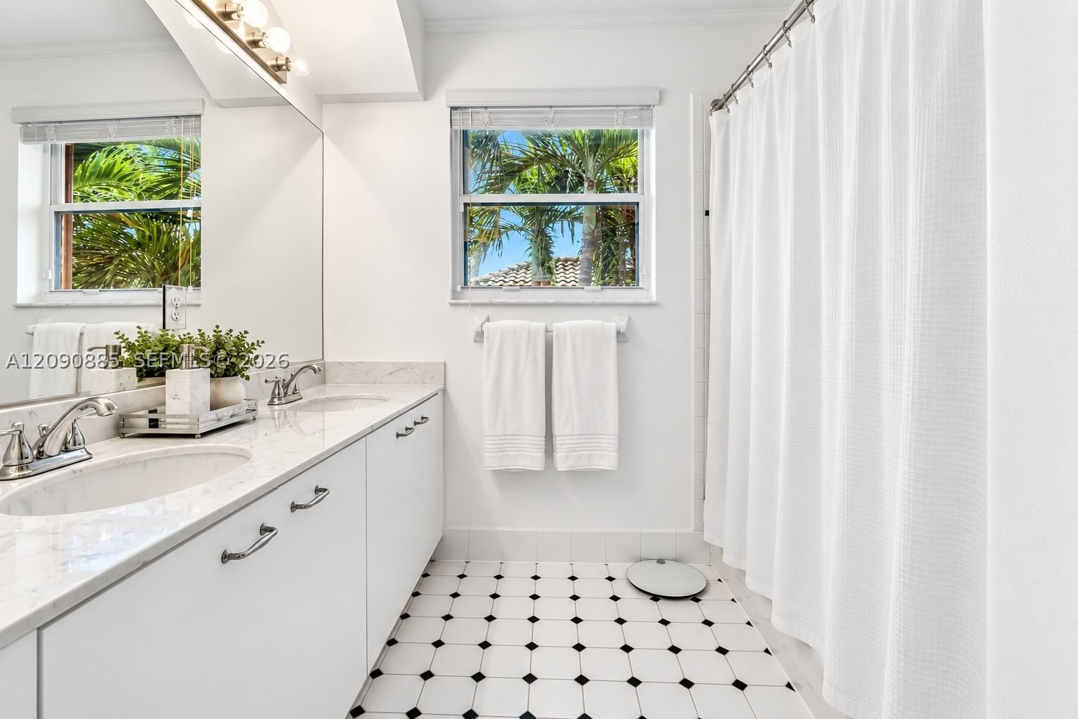 Real estate property located at 3538 175th Ave, Broward, Silver Lakes Phase Iii Re, Miramar, FL